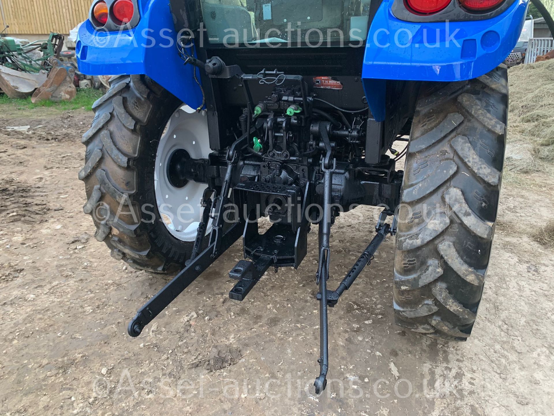 2016 NEW HOLLAND T455 55hp TRACTOR, RUNS DRIVES AND WORKS, CABBED, ROAD REGISTERED *PLUS VAT* - Image 17 of 30