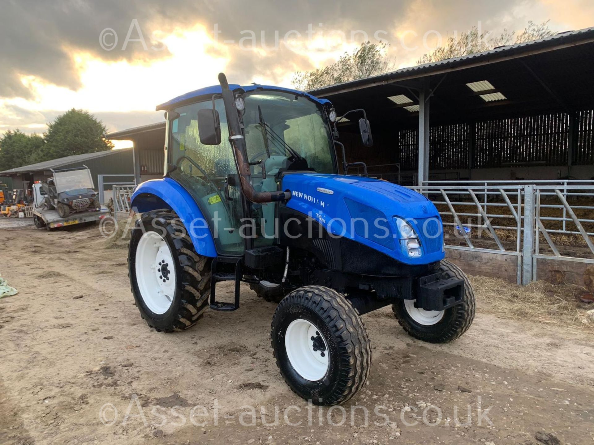 2016 NEW HOLLAND T455 55hp TRACTOR, RUNS DRIVES AND WORKS, CABBED, ROAD REGISTERED *PLUS VAT*