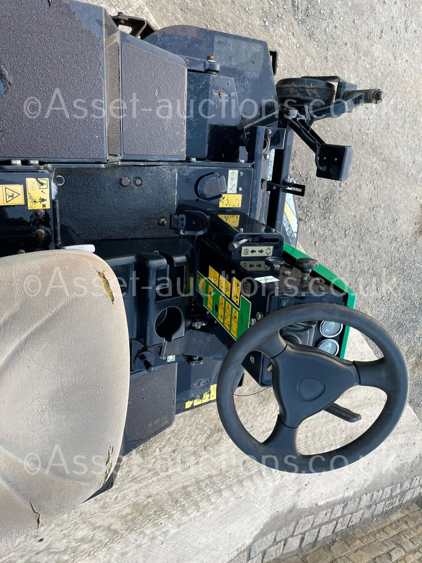 RANSOMES HR3806 RIDE ON MOWER, LOW 2915 HOURS, HYDROSTATIC *PLUS VAT* - Image 15 of 20