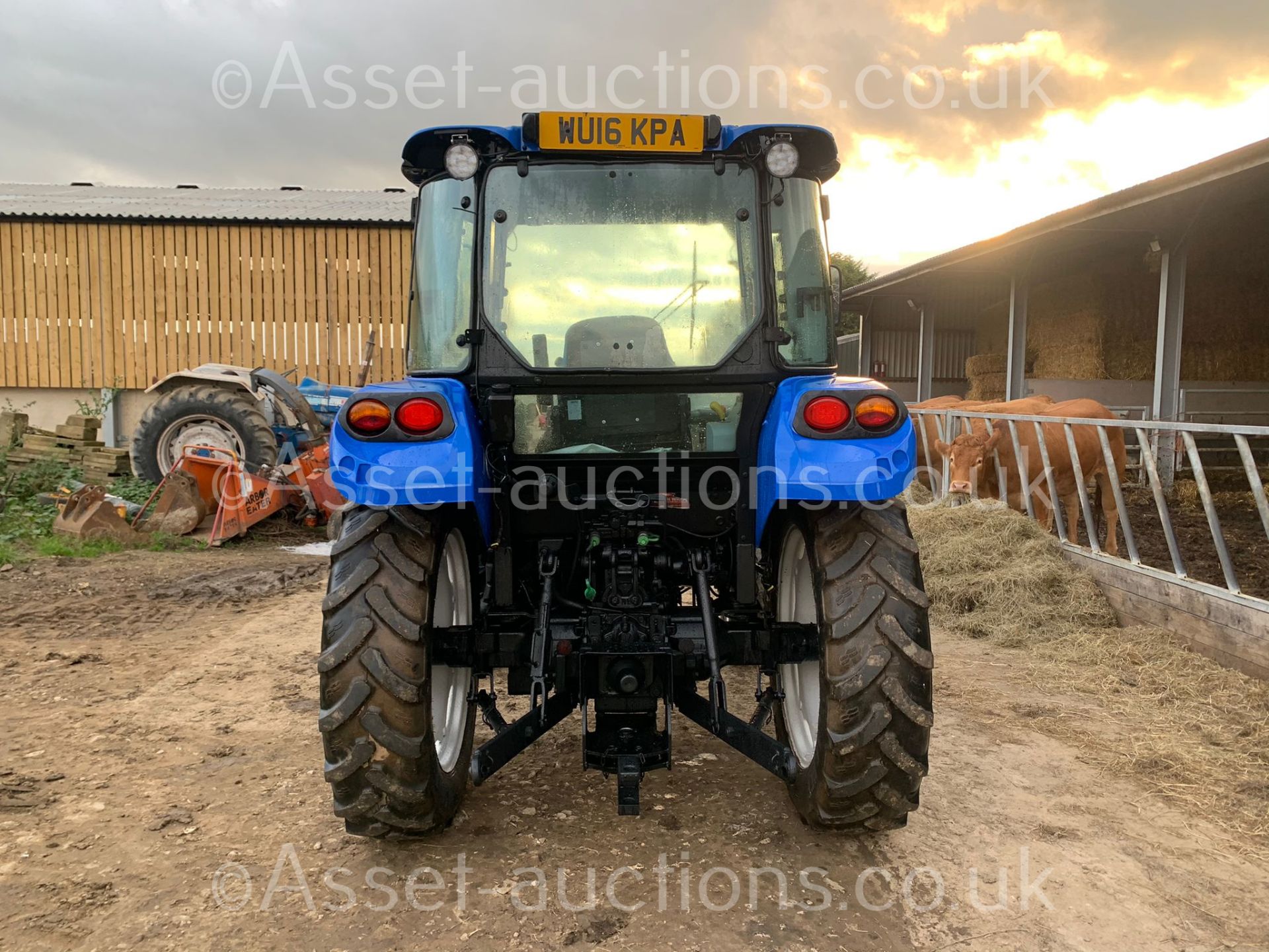 2016 NEW HOLLAND T455 55hp TRACTOR, RUNS DRIVES AND WORKS, CABBED, ROAD REGISTERED *PLUS VAT* - Image 9 of 30