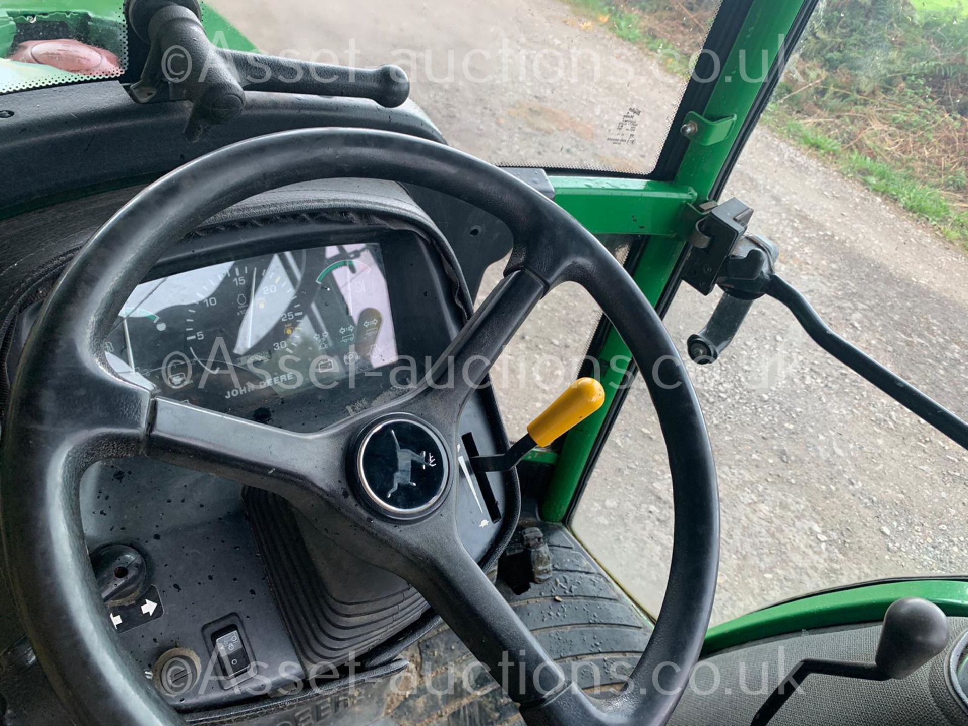 JOHN DEERE 4300 32hp 4WD COMPACT TRACTOR, RUNS DRIVES AND WORKS, CABBED, REAR TOW, ROAD KIT - Image 13 of 18