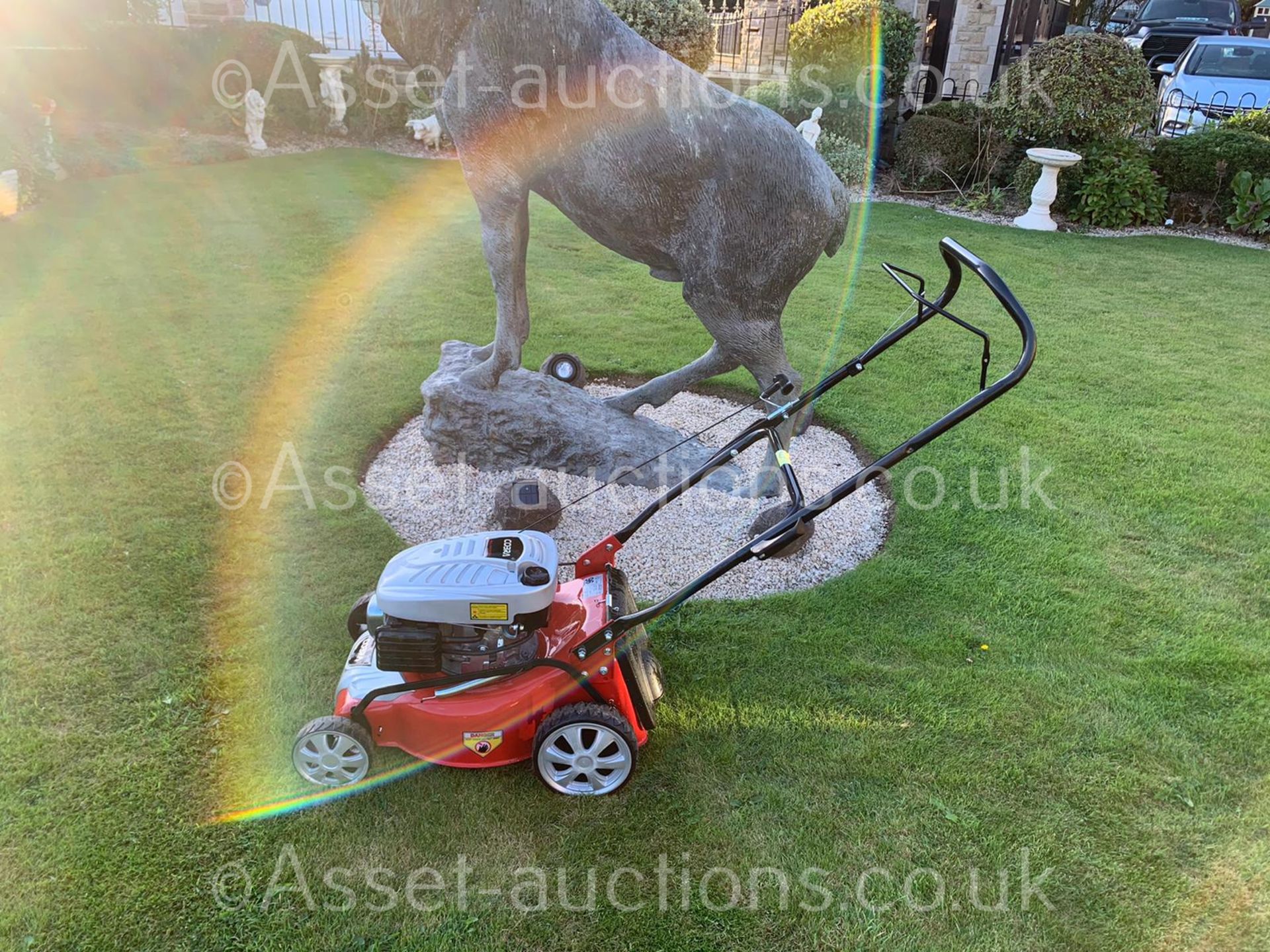 2016 COBRA M40C LAWN MOWER, RUNS AND WORKS WELL, ONLY USED A FEW TIMES, PULL START *NO VAT* - Image 5 of 18