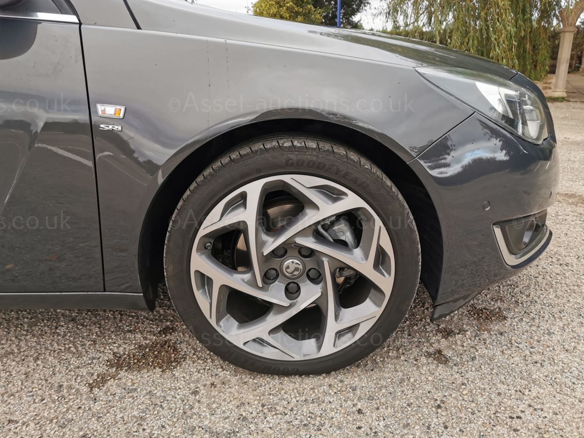 2016 VAUXHALL INSIGNIA SRI NAV CDTI EFL GREY ESTATE, SHOWING 9532 MILES, 2.0 DIESEL *NO VAT* - Image 11 of 28