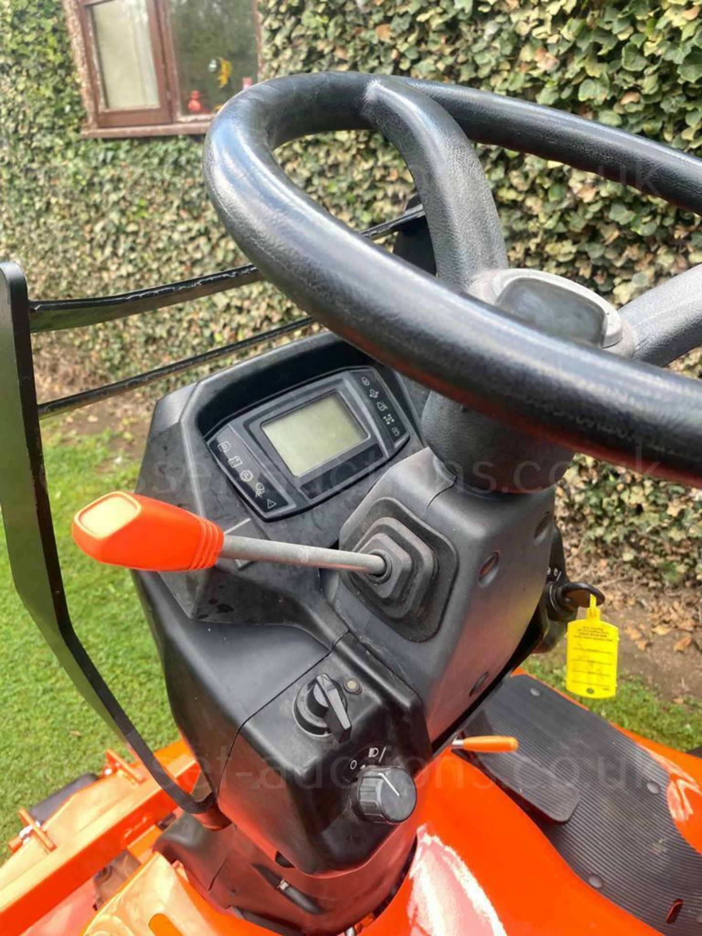 KUBOTA 3890 UPFRONT ROTARY MOWER, YEAR 2014, 4 WHEEL DRIVE, ONLY 1648 HOURS *PLUS VAT* - Image 16 of 18