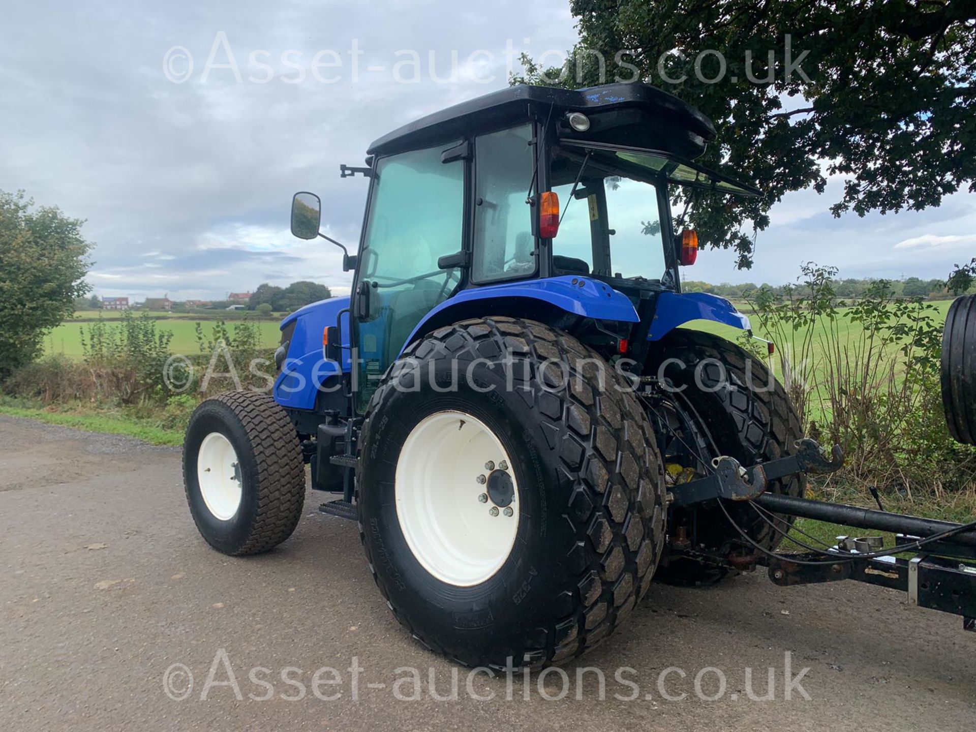 2014 ISEKI TJA8080 86hp 4WD TRACTOR, RUNS DRIVES AND WORKS, SHOWING A LOW AN GENUINE 960 HOURS - Image 5 of 20