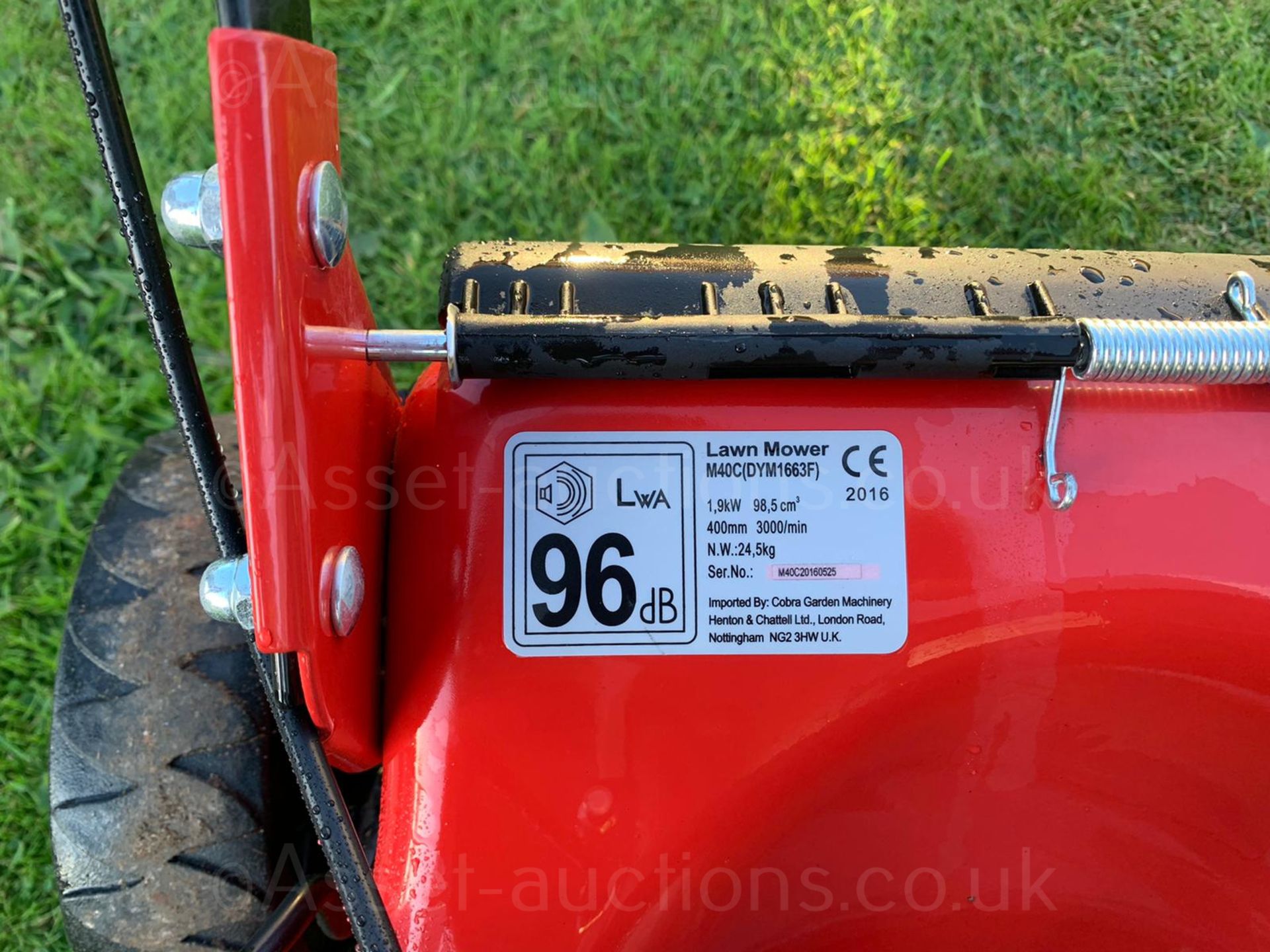 2016 COBRA M40C LAWN MOWER, RUNS AND WORKS WELL, ONLY USED A FEW TIMES, PULL START *NO VAT* - Image 18 of 18
