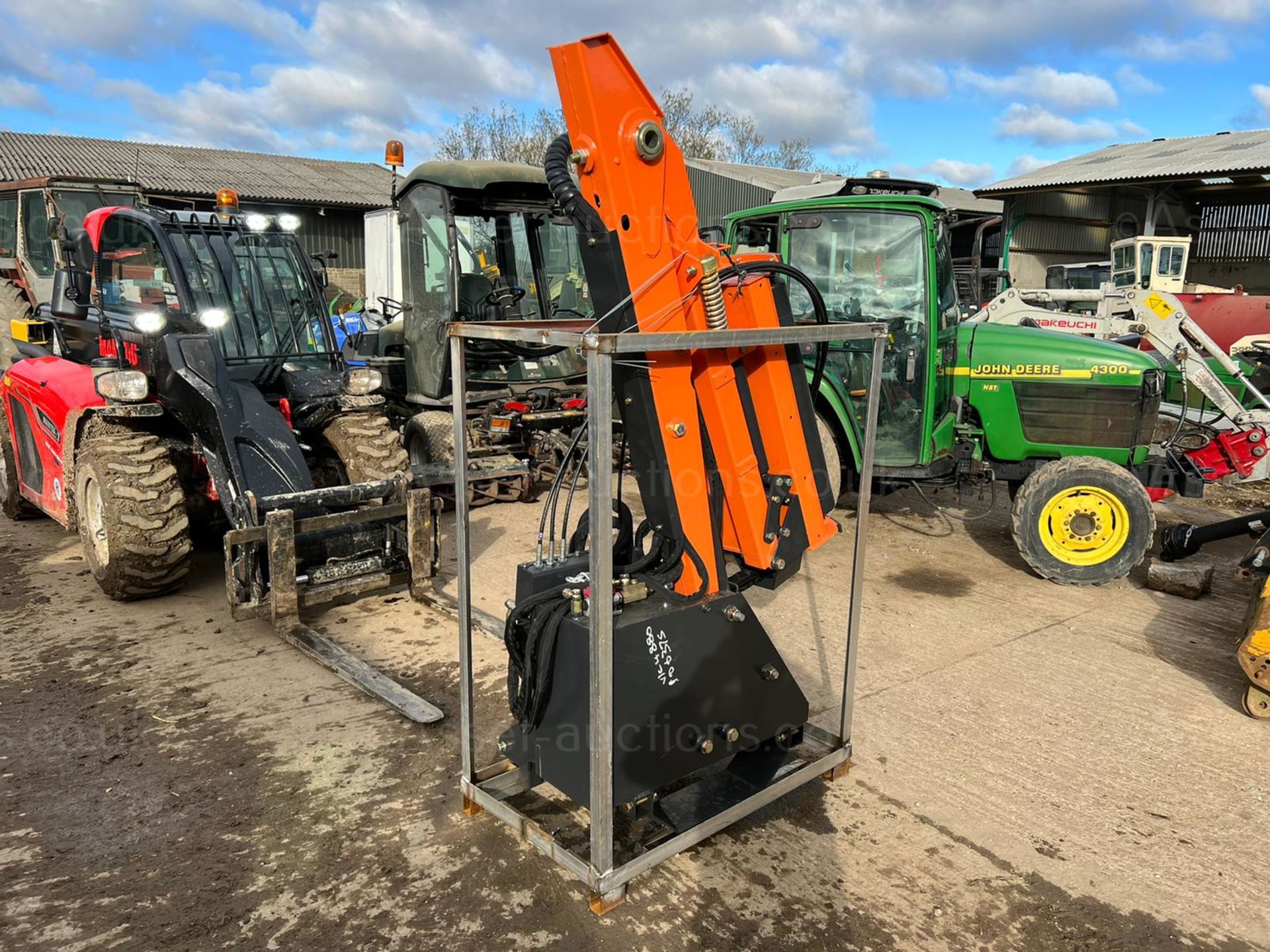 NEW AND UNUSED HEDGE CUTTER, 80cm FLAIL HEAD, SUITABLE FOR COMPACT TRACTOR *PLUS VAT* - Image 2 of 8