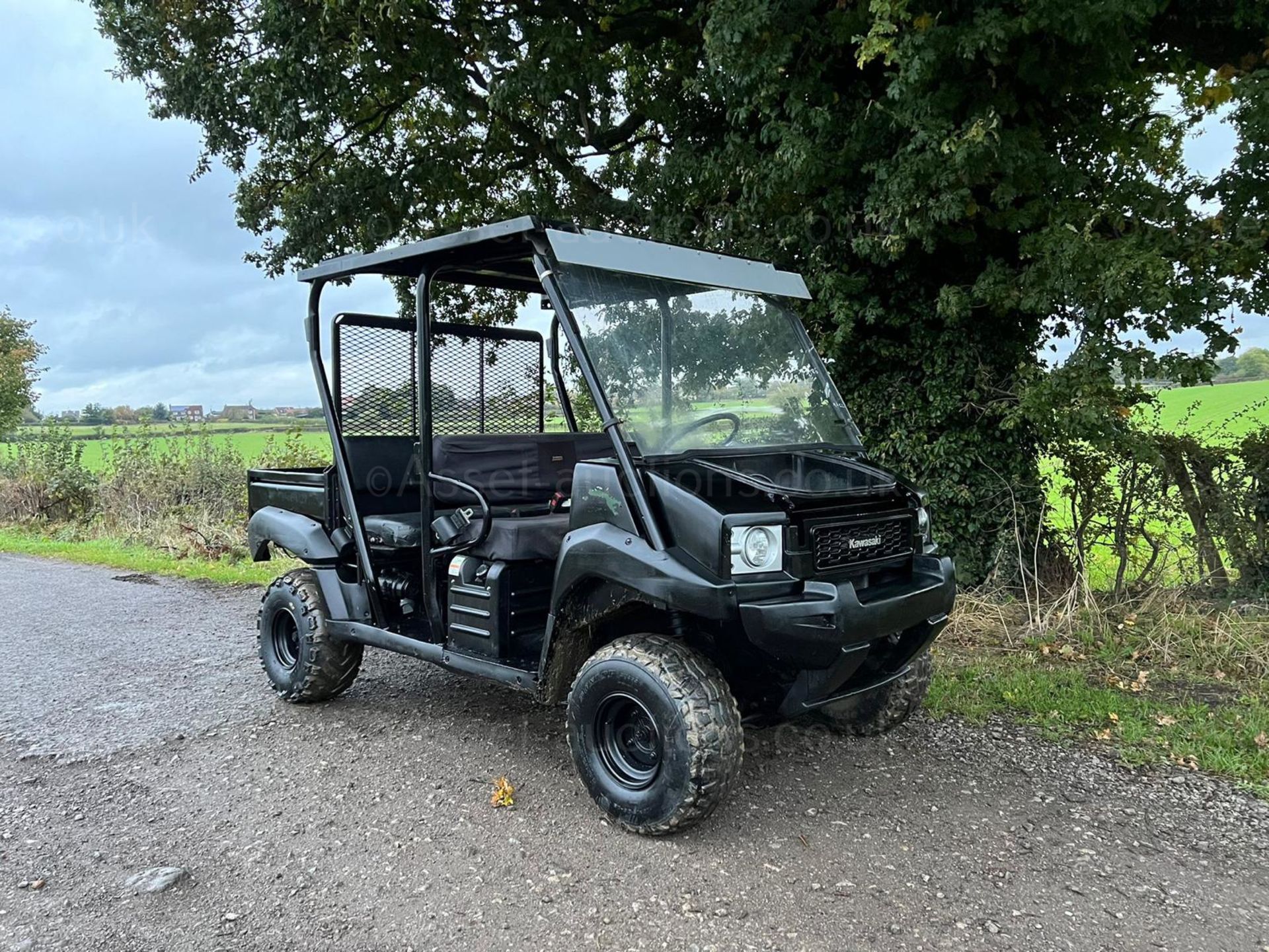 2011 KAWASAKI MULE 4010 4WD 4/5 SEATER DIESEL BUGGI, RUNS AND DRIVES, SHOWING A LOW 2038 HOURS