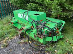 GREEN NATTA SWEEPER BUCKET, SUITABLE FOR PALLET FORKS, HYDRAULIC DRIVE *PLUS VAT*