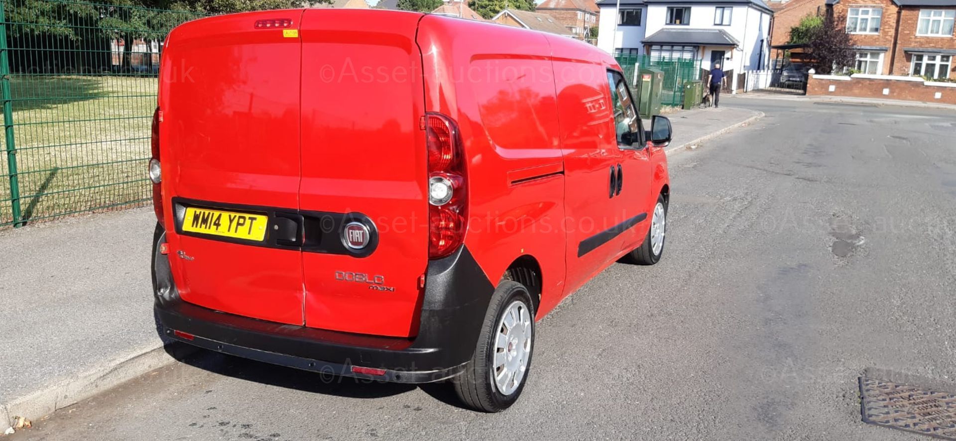 2014 FIAT DOBLO 16V MULTIJET RED PANEL VAN, 84K MILES, 1.2 DIESEL ENGINE *PLUS VAT* - Image 9 of 11