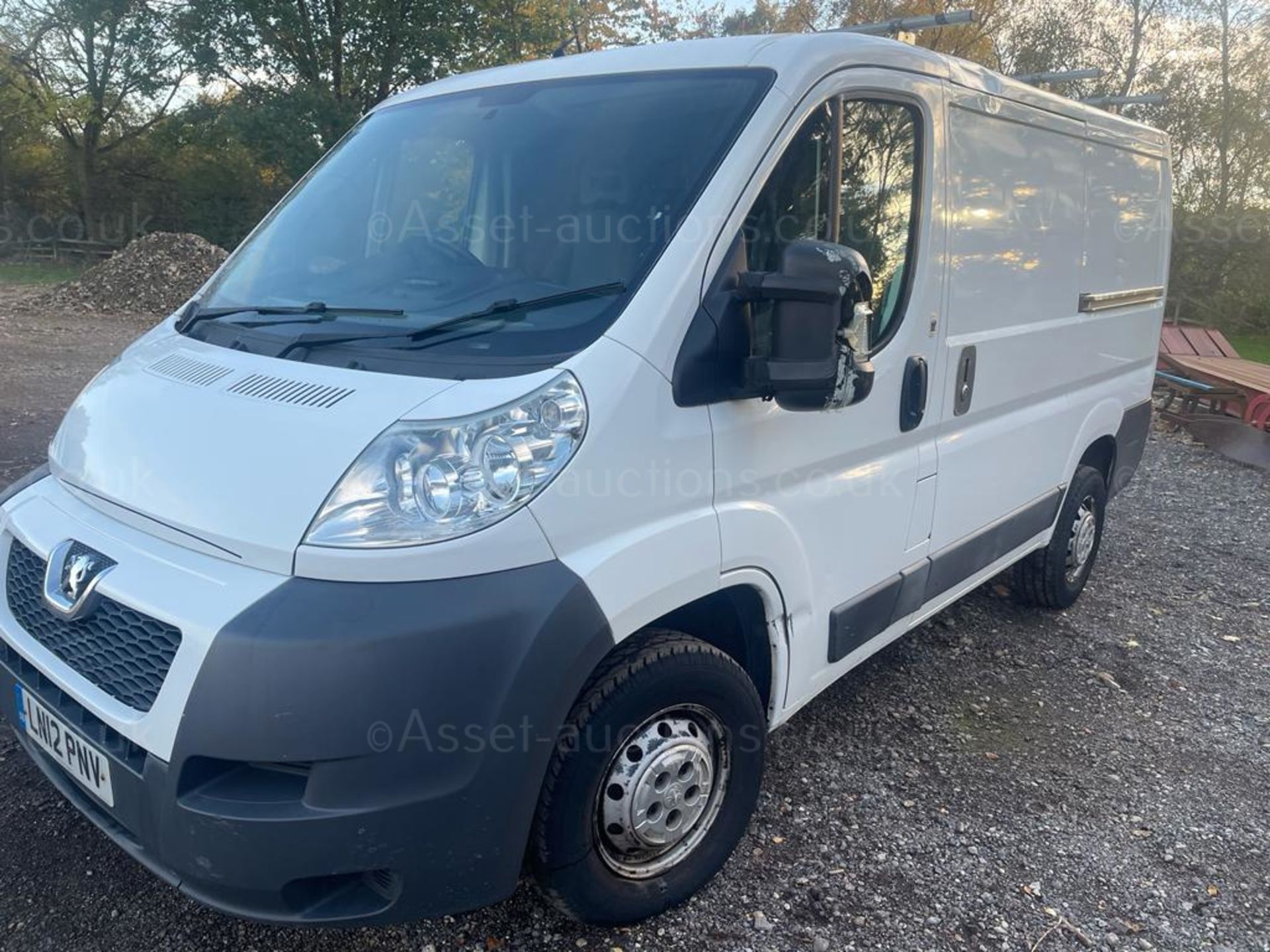 2012 PEUGEOT BOXER 330 SWB WHITE PANEL VAN, 2.2 DIESEL, 100K MILES, PLY LINED *NO VAT* - Image 3 of 11