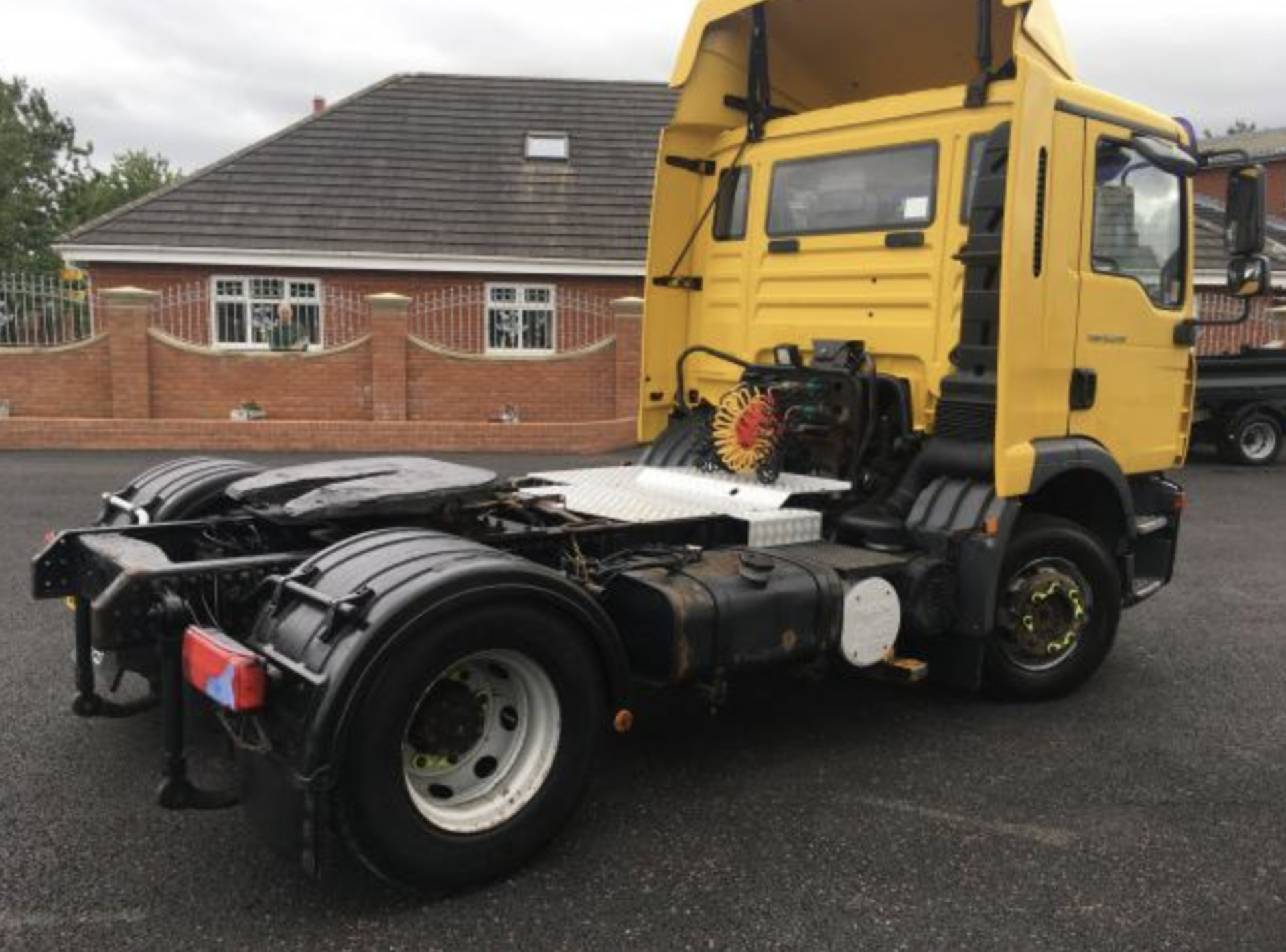 2007 MAN TGM 15.240 4x2 URBAN TRACTOR UNIT, AUTO GEARBOX, AIR SUSPENSION, GOOD CONDITION *PLUS VAT* - Image 5 of 7