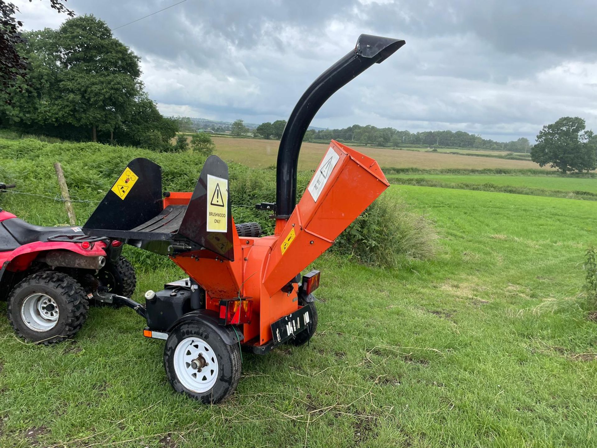 2012 BEARCAT ECHO SC5720B SINGLE AXLE WOOD CHIPPER / SHREDDER, RUNS AND WORKS, TOWS WELL *PLUS VAT* - Image 7 of 10