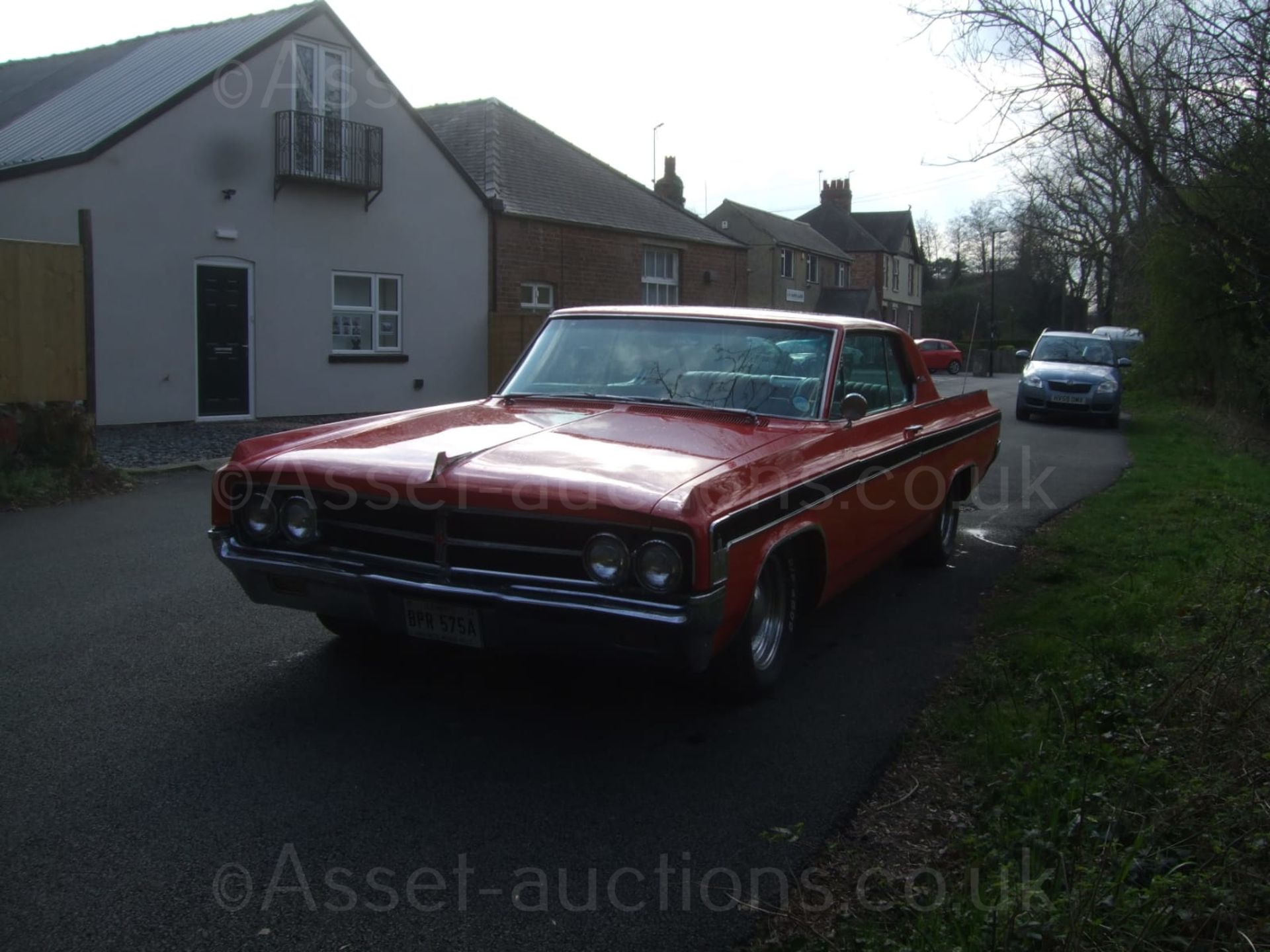1963 OLDSMOBILE, STARFIRE COUPE, RARE CAR! SHOWING 71,026 MILES, MOT AND TAX EXEMPT *NO VAT* - Image 4 of 22