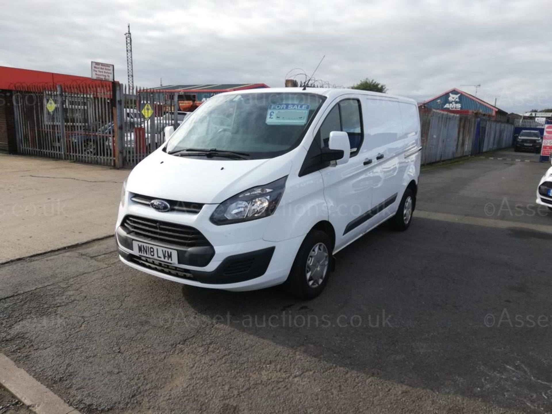 2018 FORD TRANSIT CUSTOM 290 WHITE PANEL VAN, 109K MILES, 2.0 DIESEL ENGINE *PLUS VAT* - Image 4 of 10