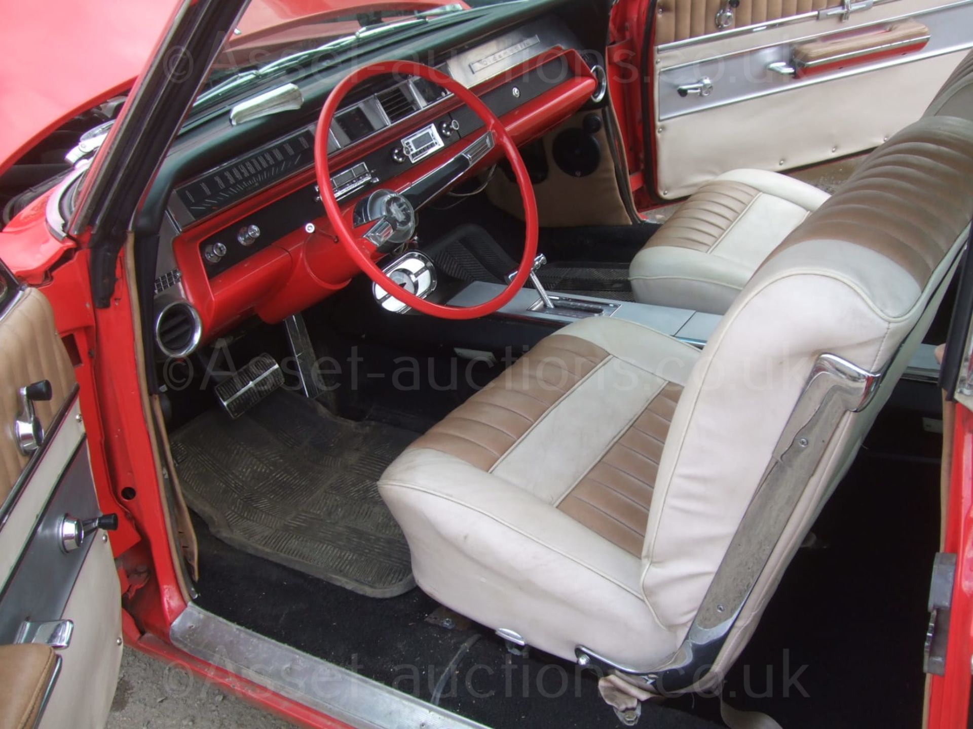 1963 OLDSMOBILE, STARFIRE COUPE, RARE CAR! SHOWING 71,026 MILES, MOT AND TAX EXEMPT *NO VAT* - Image 22 of 22