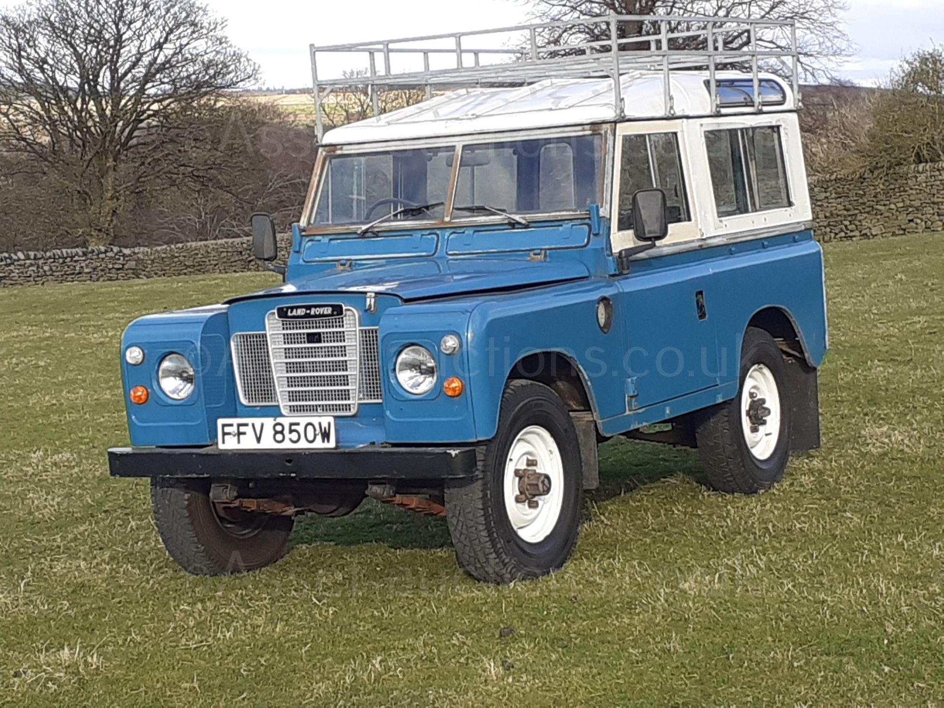 1980 LAND ROVER SERIES III CLASSIC STATION WAGON, TAX AND MOT EXEMPT *NO VAT* - Image 9 of 22