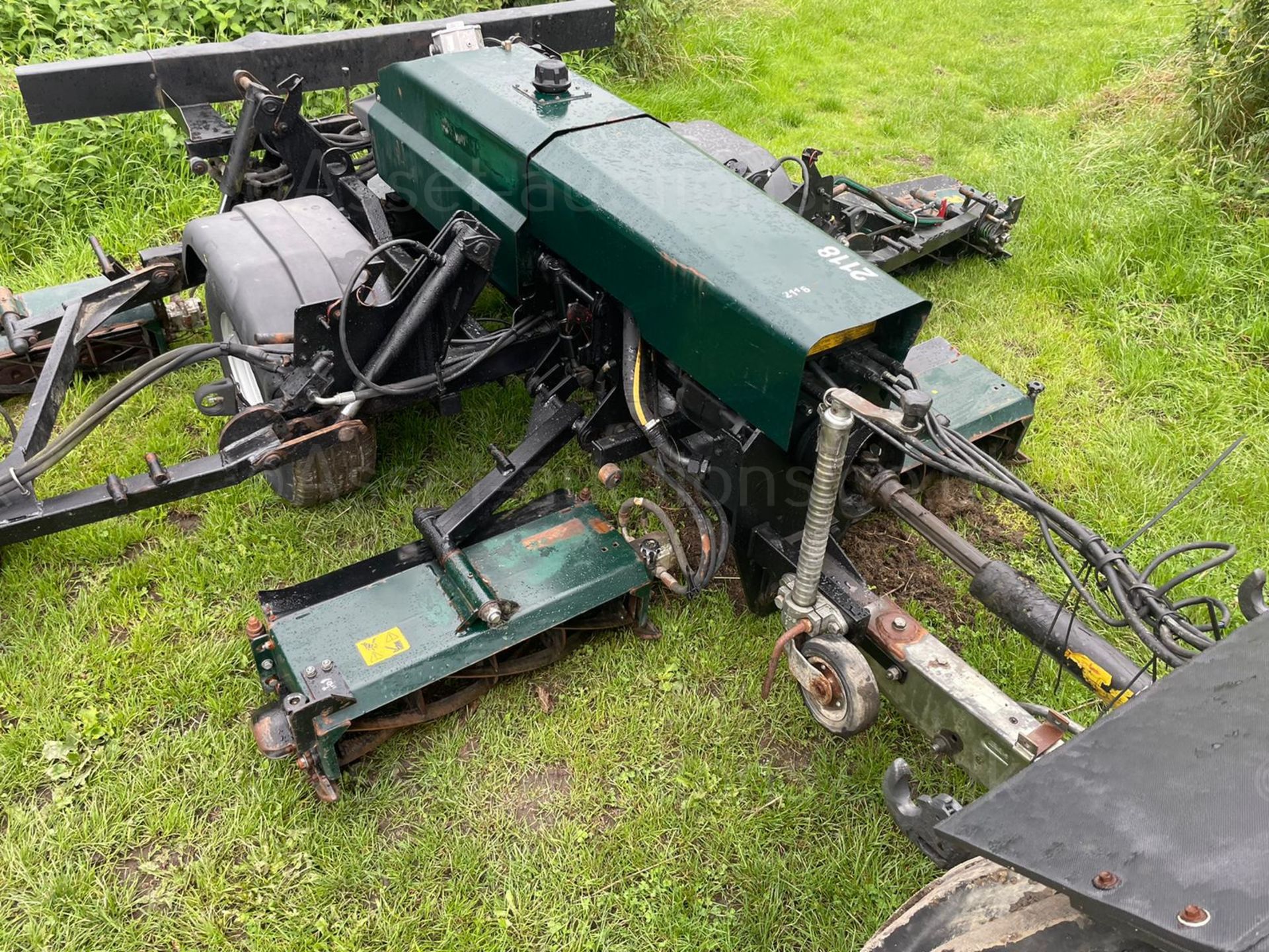 HAYTER TM749 7 GANG SINGLE AXLE TOW BEHIND MOWER, PTO DRIVEN, JOCKEY WHEEL *PLUS VAT* - Image 3 of 9