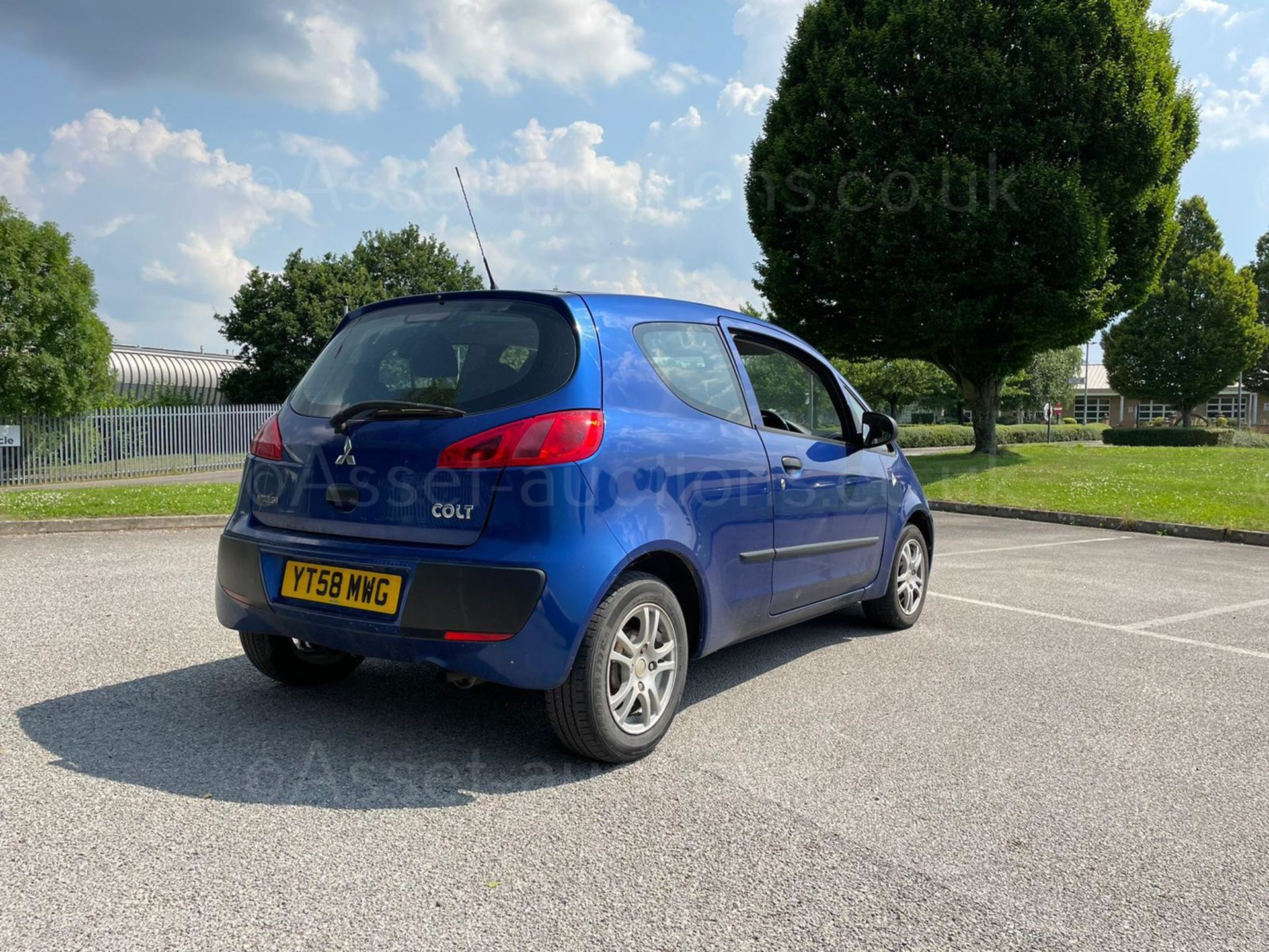 2008 MITSUBISHI COLT ATTIVO BLUE 3 DOOR HATCHBACK, 1.1 PETROL, 77,036 MILES *NO VAT* - Image 6 of 10