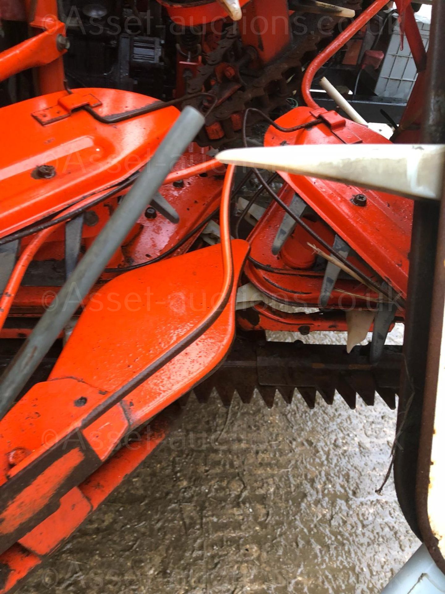 KUBOTA RX 1550A-D RICE HARVESTER DIESEL RUBBER TRACKS LEVER DRIVE *PLUS VAT* - Image 5 of 17