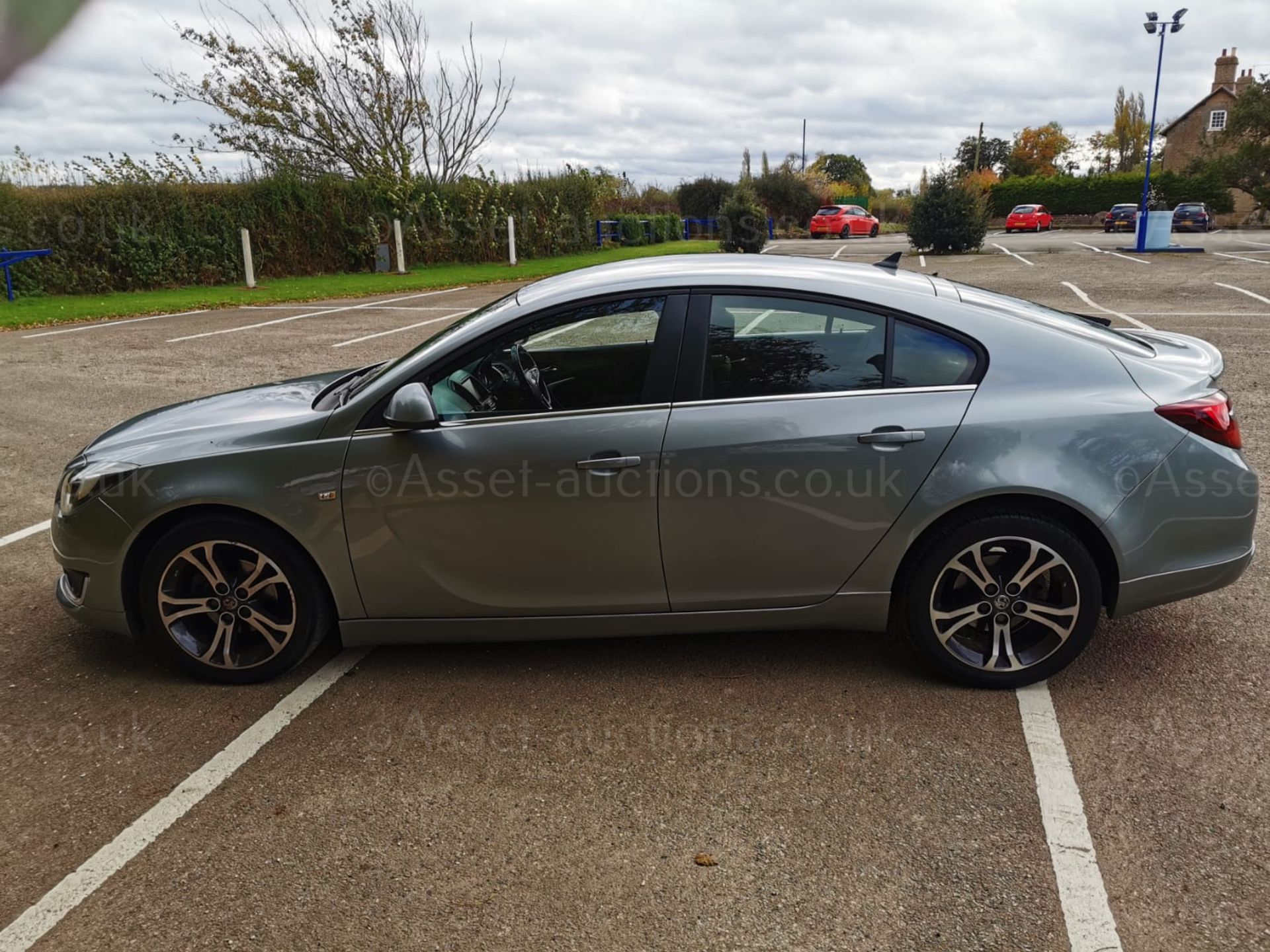 2014 VAUXHALL INSIGNIA LIMITED EDITION S/S SILVER HATCHBACK, 68,576 MILES *NO VAT* - Image 4 of 23