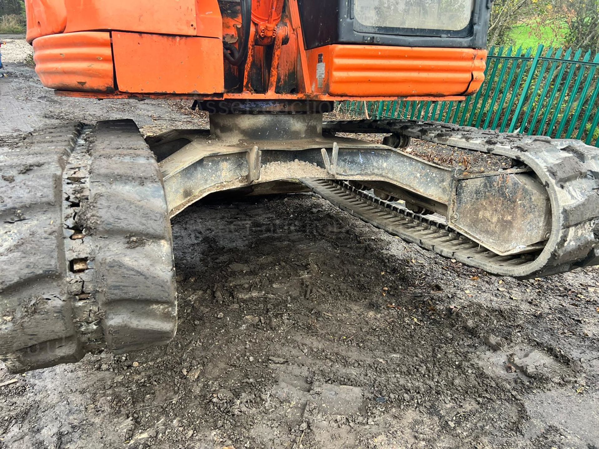 HITACHI EX75UR-3 7.5 TON RUBBER TRACKED EXCAVATOR, RUNS DRIVES AND DIGS, GOOD SET OF TRACKS - Image 14 of 24