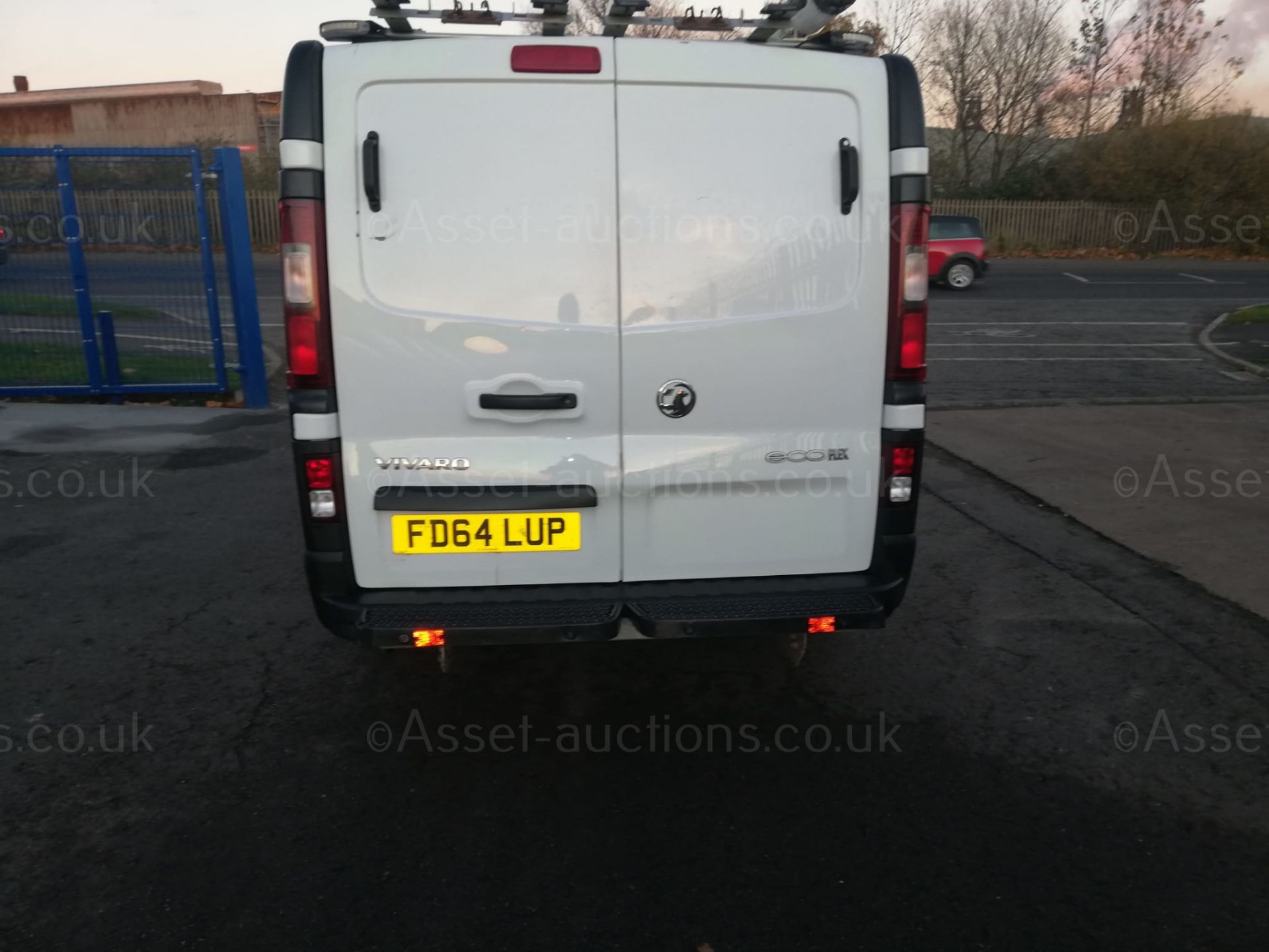 2014/64 VAUXHALL VIVARO 2900 CDTI ECOFLEX WHITE PANEL VAN, 1.6 DIESEL, 75K MILES WITH FSH *PLUS VAT* - Image 6 of 11