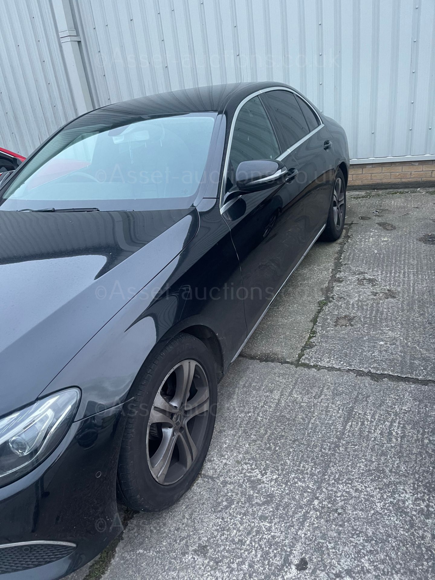 2018/68 MERCEDES-BENZ E 220 D SE AUTO BLACK SALOON, 65K MILES, REVERSING CAMERA *PLUS VAT* - Image 2 of 9