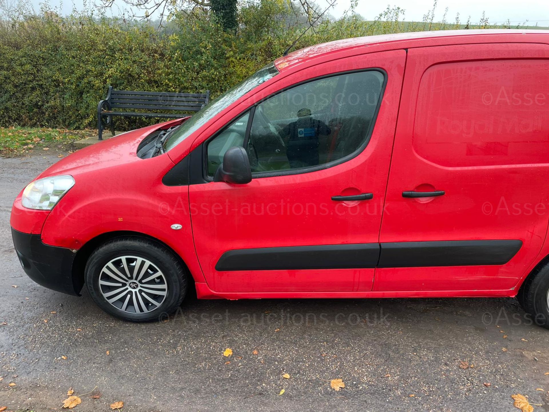 2012 PEUGEOT PARTNER 625 S L1 HDI RED PANEL VAN, 86,226 MILES, REVERSING SENSORS *PLUS VAT* - Image 8 of 20