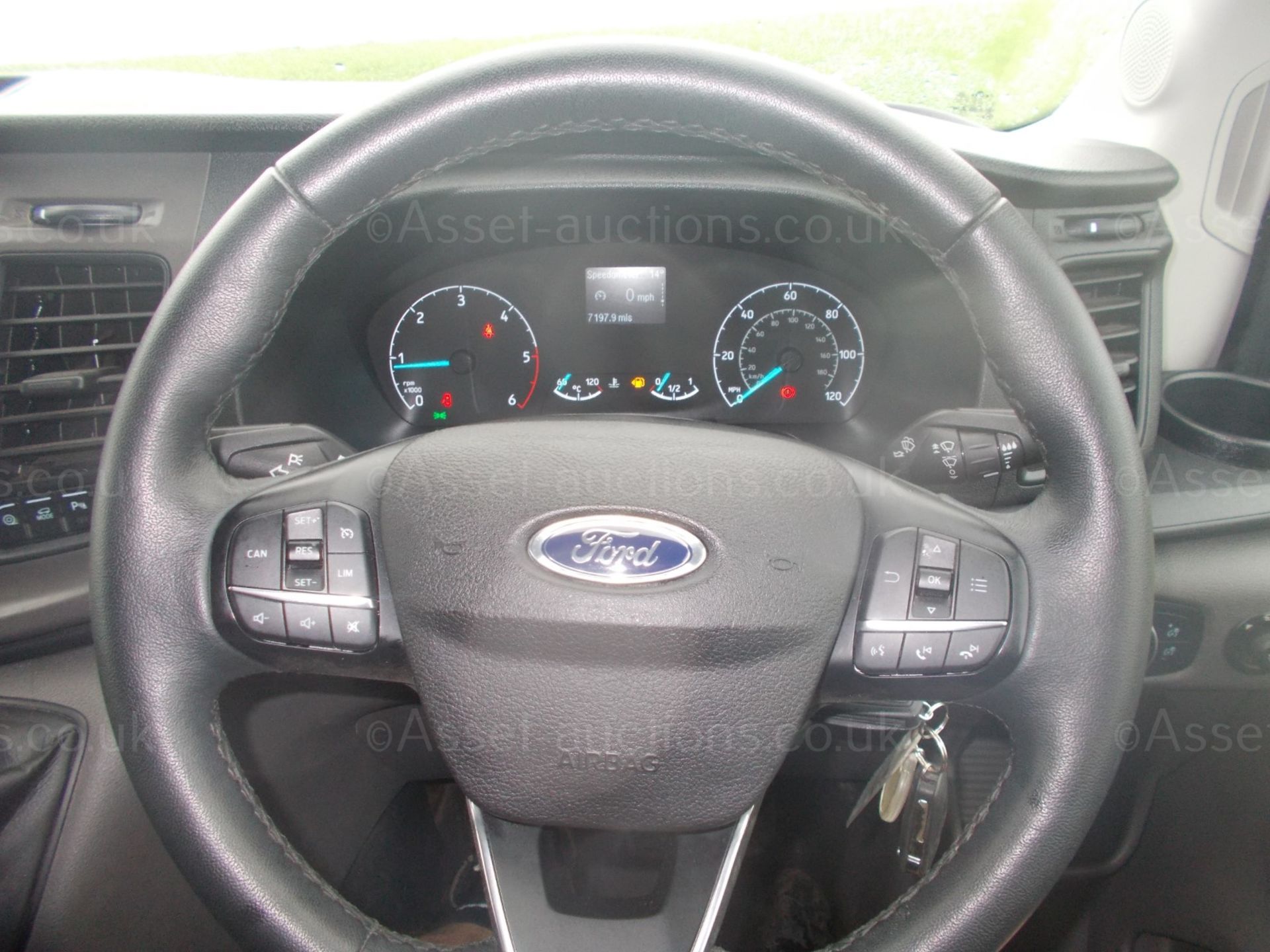 2021 FORD TRANSIT 350 TREND ECOBLUE SILVER, 2.0 DIESEL, 6 SPEED MANUAL, 7K MILES *PLUS VAT* - Image 18 of 26