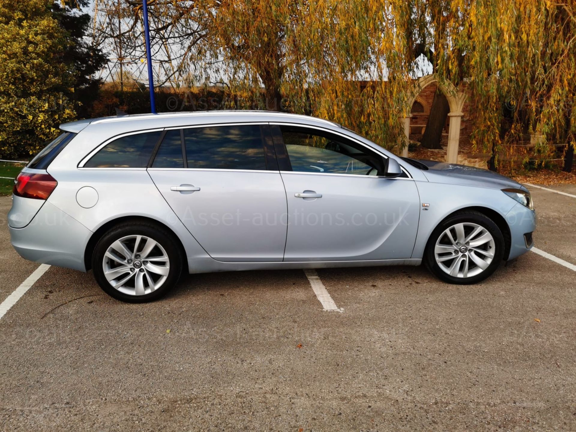 2014 VAUXHALL INSIGNIA ELITE NAV CDTI ECO SS SILVER ESTATE, 2.0 DIESEL, 115,110 MILES WITH FSH - Image 8 of 33