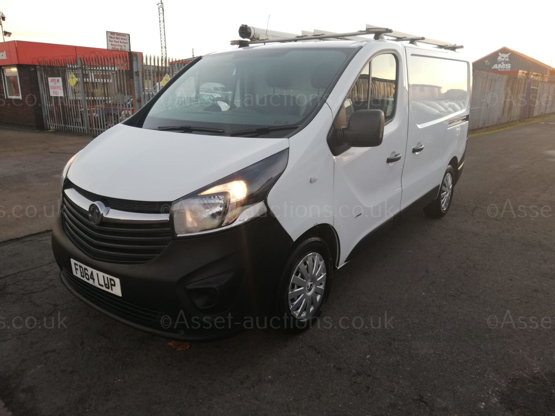 2014/64 VAUXHALL VIVARO 2900 CDTI ECOFLEX WHITE PANEL VAN, 1.6 DIESEL, 75K MILES WITH FSH *PLUS VAT* - Image 3 of 11