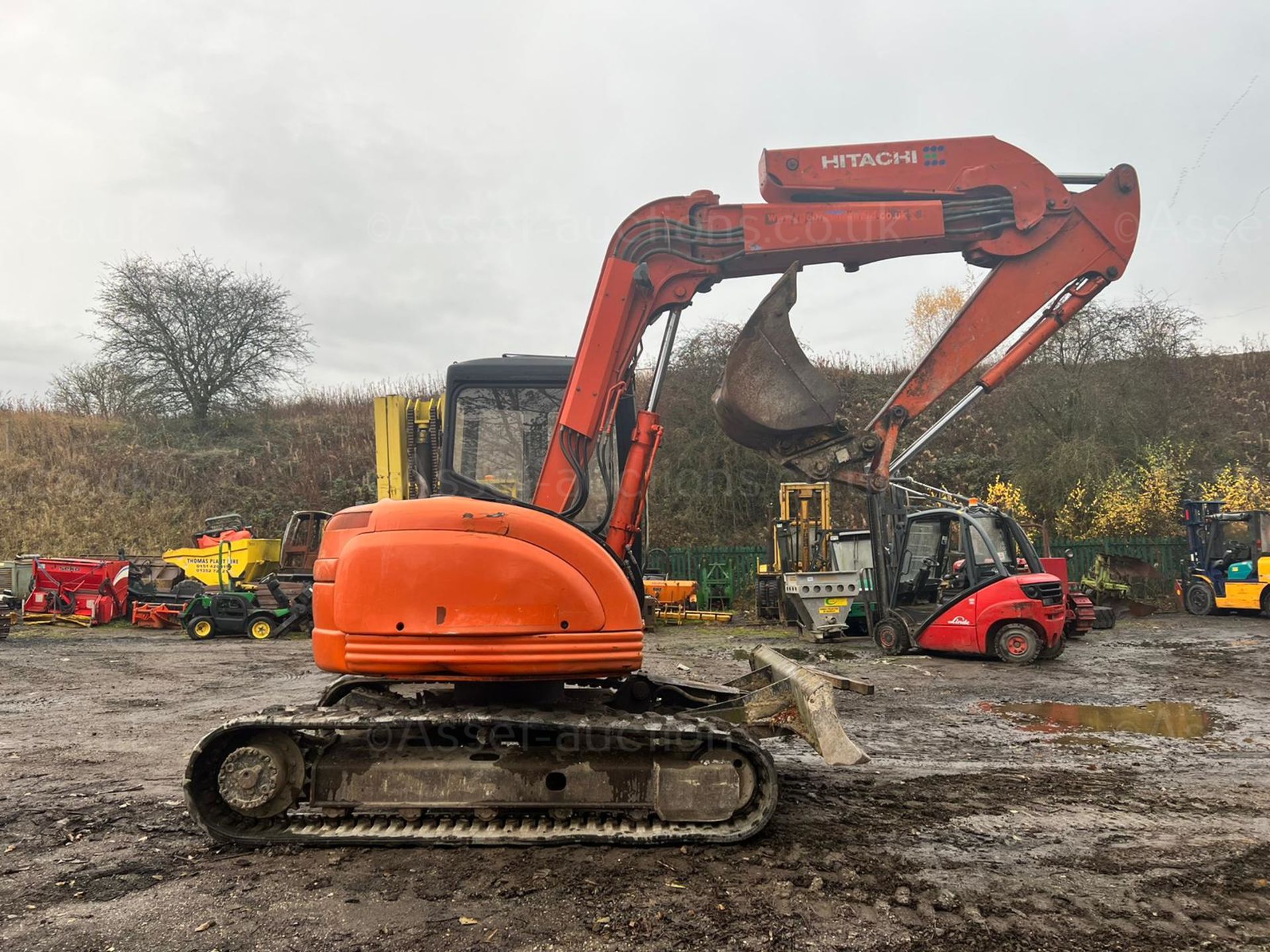 HITACHI EX75UR-3 7.5 TON RUBBER TRACKED EXCAVATOR, RUNS DRIVES AND DIGS, GOOD SET OF TRACKS - Image 6 of 24