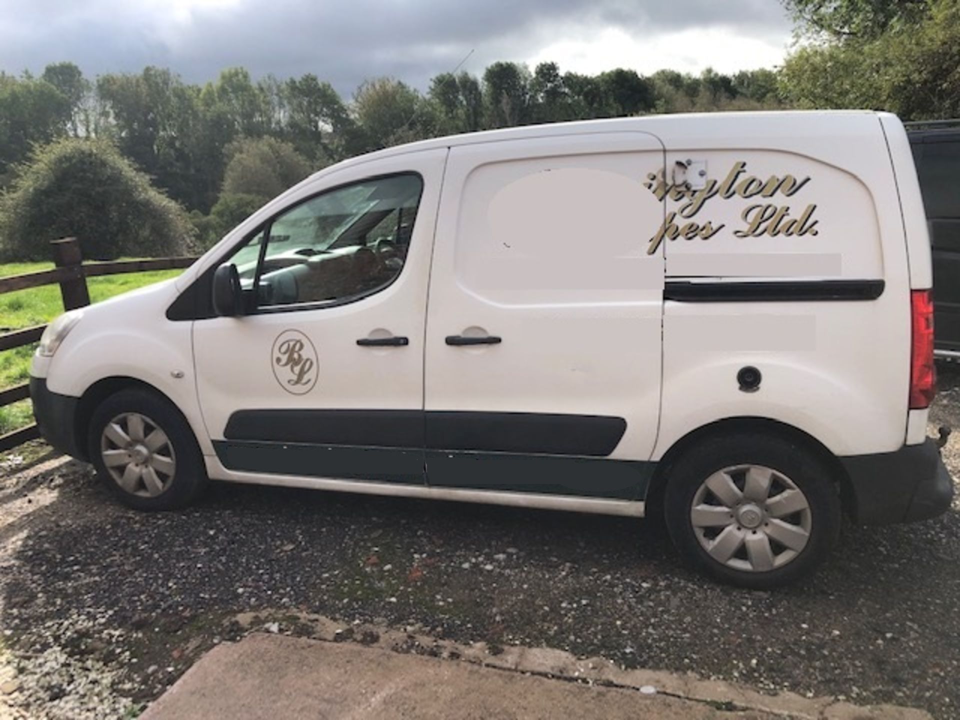 2011 CITROEN BERLINGO 625 LX 16V WHITE PANEL VAN, 1.5 PETROL ENGINE, 149,289 MILES *PLUS VAT* - Image 2 of 11