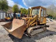 Cat 931B Drott With Multi Tyne Ripper, 3 In 1 Bucket, Runs Drives And Lifts, Showing 6310 Hours