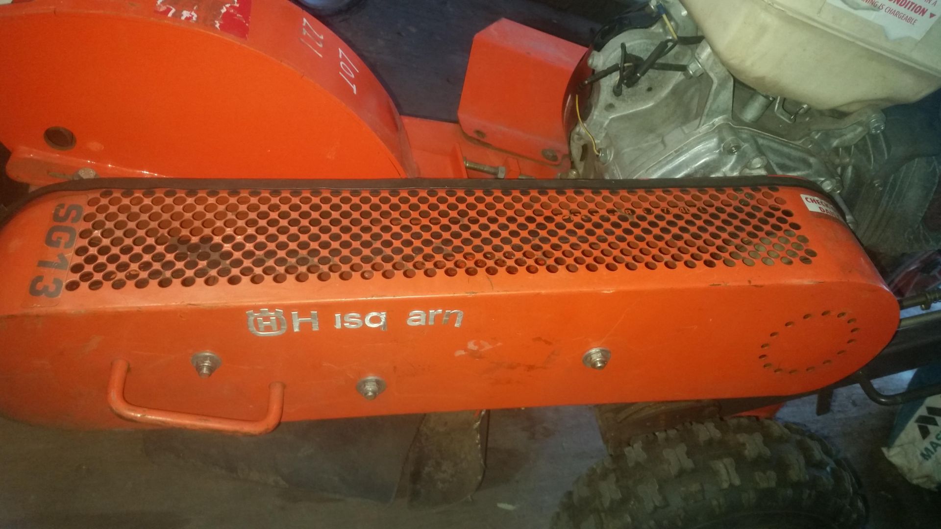 HUSQVARNA GS13 STUMP GRINDER, IN WORKING ORDER *NO VAT* - Image 3 of 4