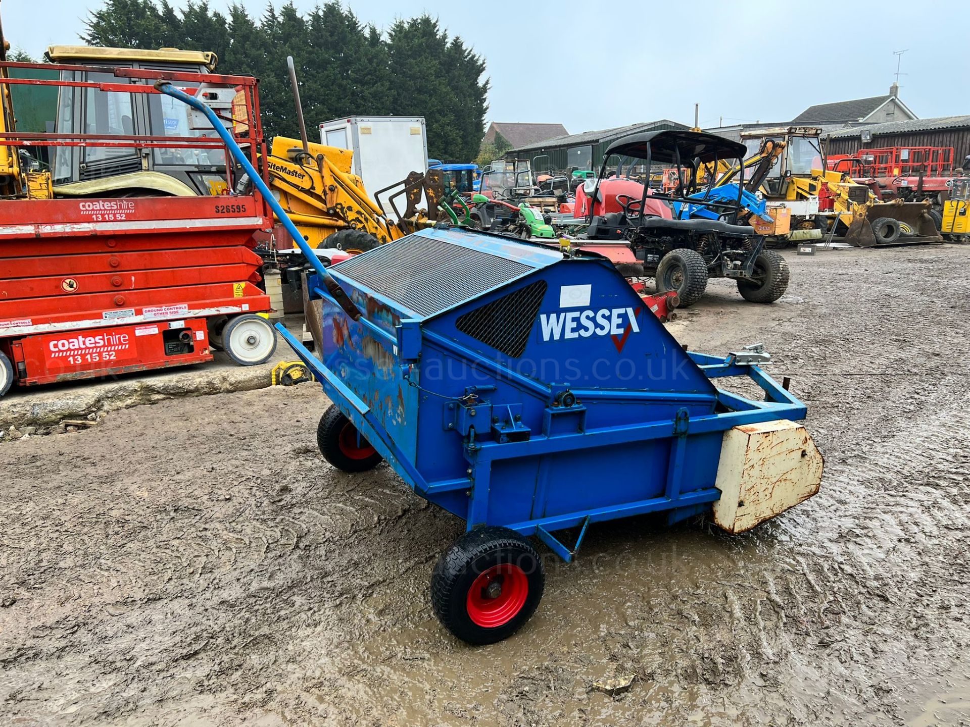 WESSEX SC4 1.2 METRE SINGLE AXLE TOW BEHIND SWEEPER COLLECTOR, PTO DRIVEN *PLUS VAT* - Image 4 of 9
