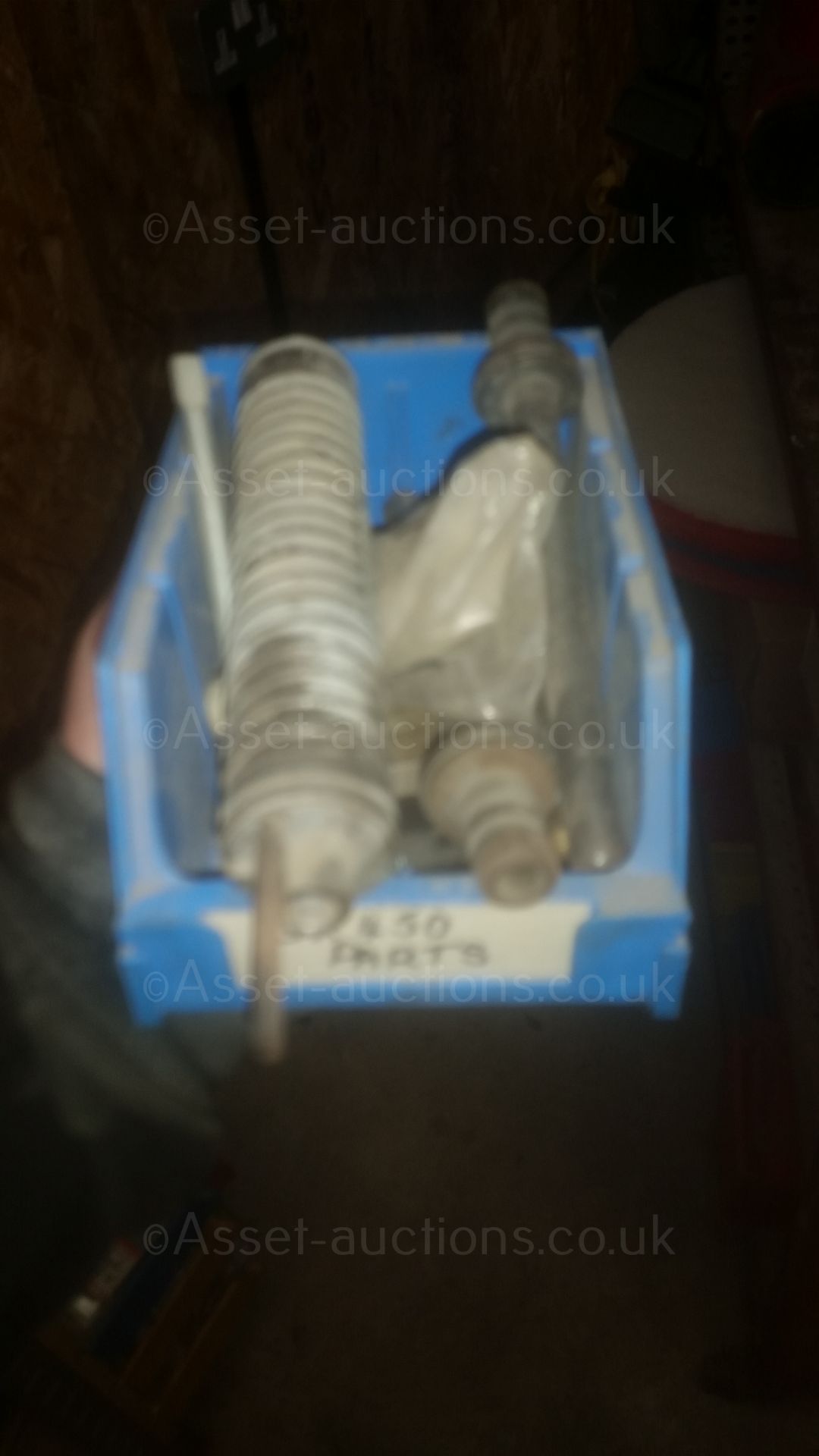 PALLET OF SPARES FOR HIRETECH MACHINERY, ROUTERS, ELECTRICAL PARTS, PRESSURE WASHER PARTS *NO VAT* - Image 11 of 17