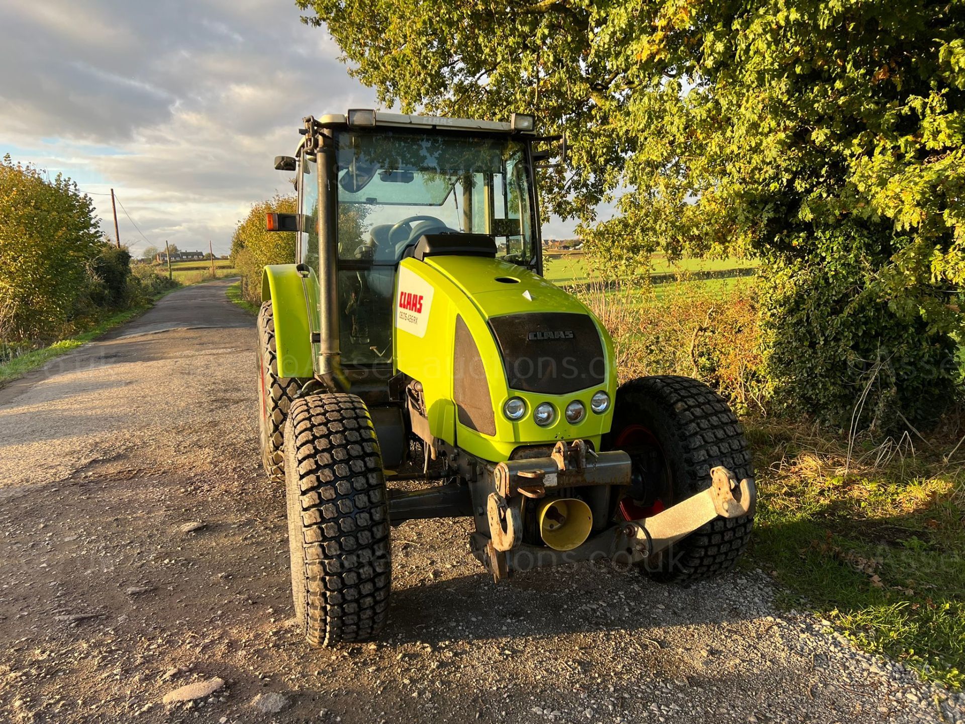 2006 CLAAS CLELTIS 426 RX 72hp 4WD TRACTOR, RUNS AND DRIVES, FULLY GLASS CAB, 7622 HOURS *PLUS VAT* - Image 10 of 13