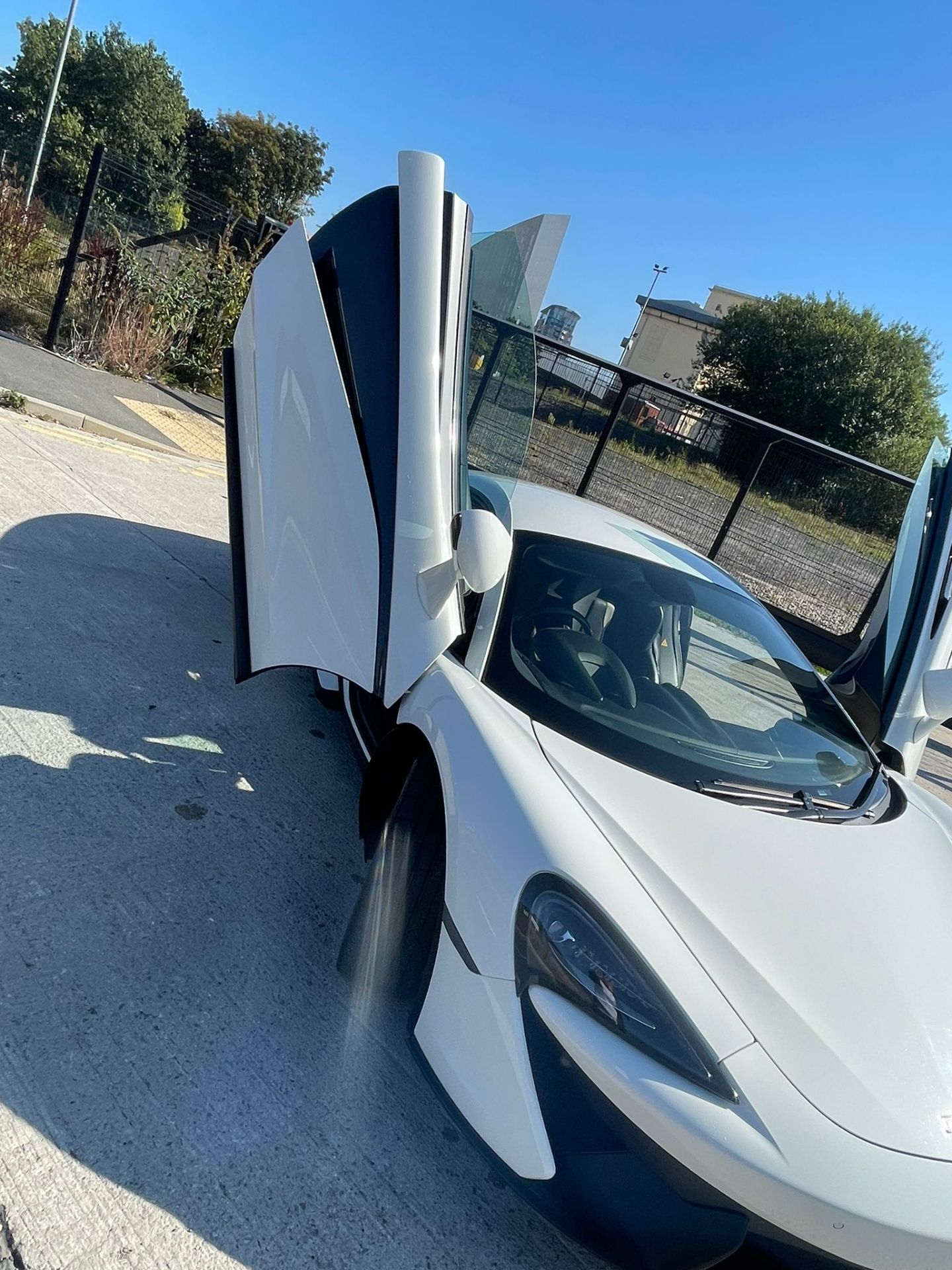 2016 MCLAREN 540C COUPE AUTO WHITE COUPE, 3.8 PETROL ENGINE, SHOWING 30K MILES *NO VAT* - Image 6 of 12