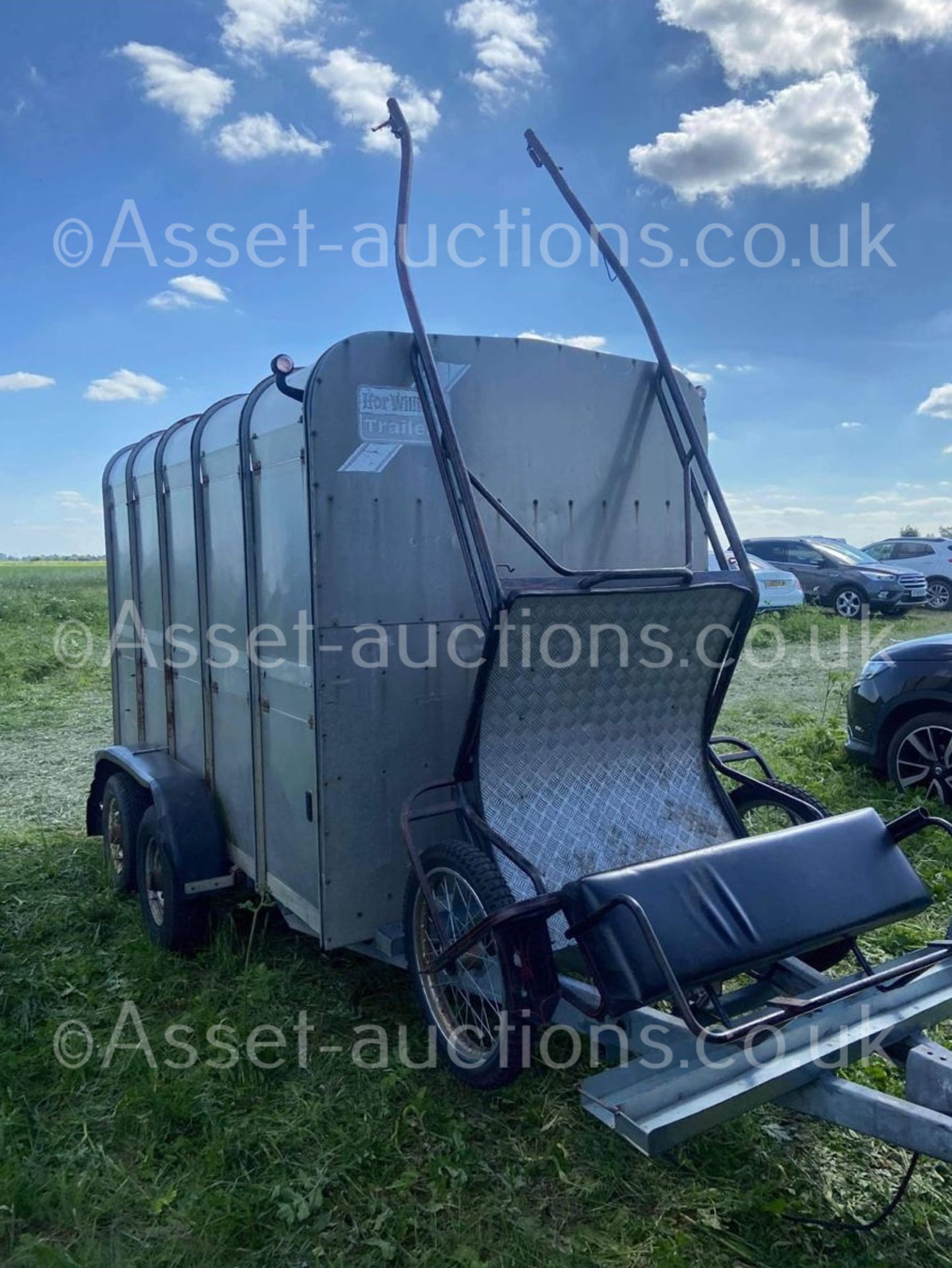 IFOR WILLIAMS 10ft LIVESTOCK CATTLE TRAILER, COMPLETE WITH CART RACK CARRIER *NO VAT* - Image 9 of 10