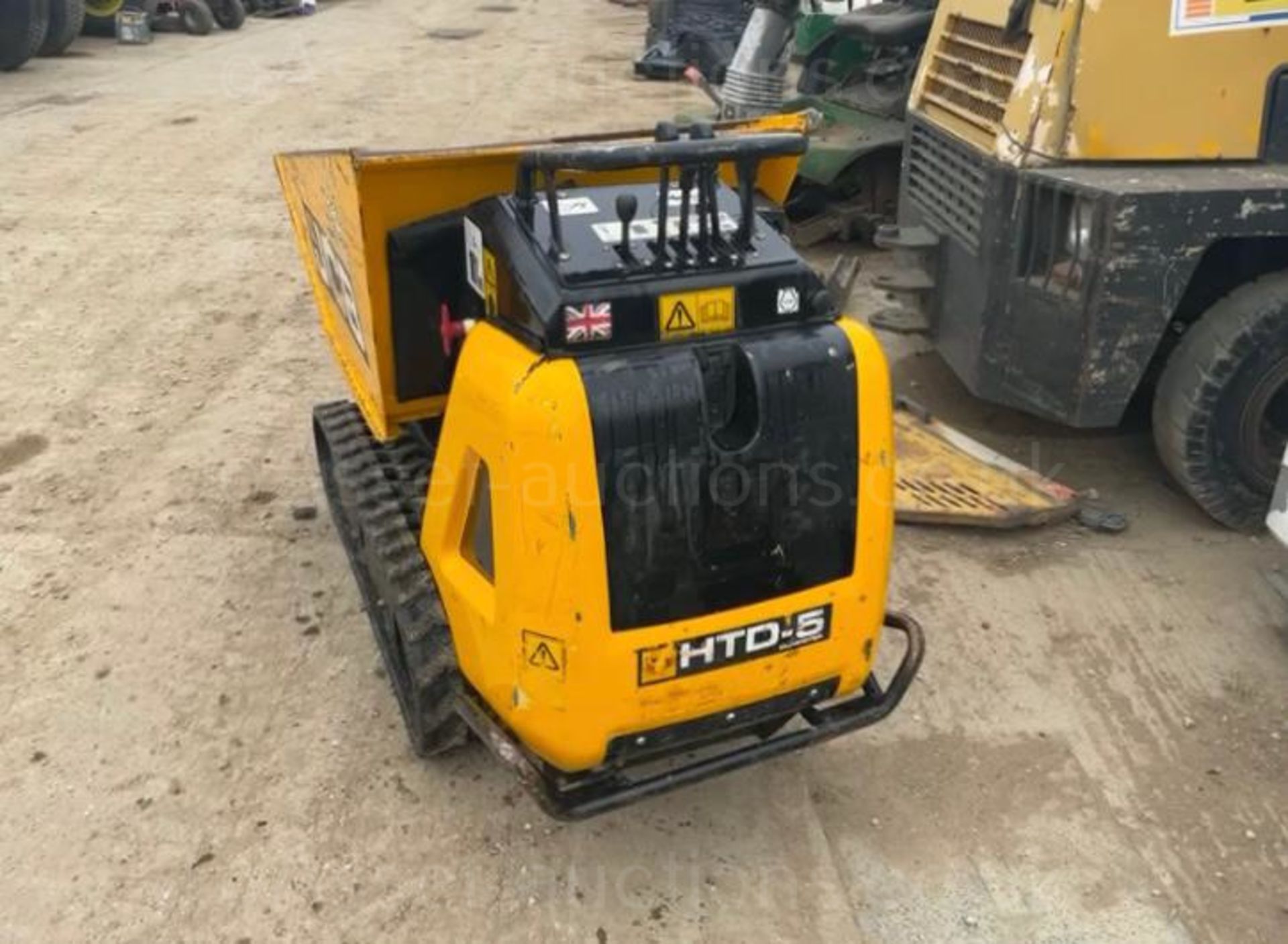 2019 JCB HTD-5 DIESEL TRACKED DUMPER, RUNS DRIVES AND WORKS WELL, ELECTRIC OR PULL START *PLUS VAT* - Image 8 of 20