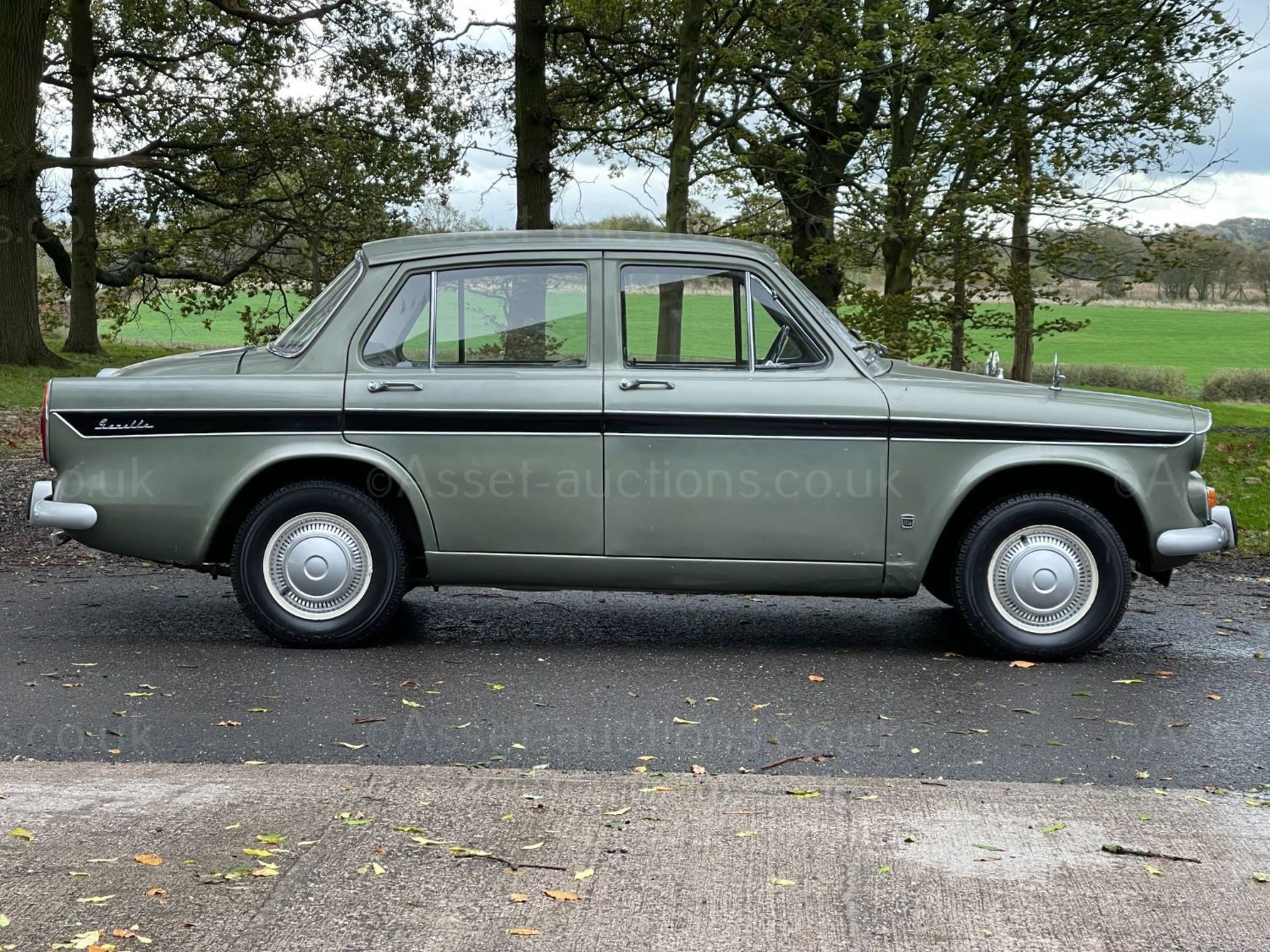 1966 ROOTES GROUP SIGNER GAZELLE MK VI, 29K MILES, V5 PRESENT *PLUS VAT* - Image 8 of 18