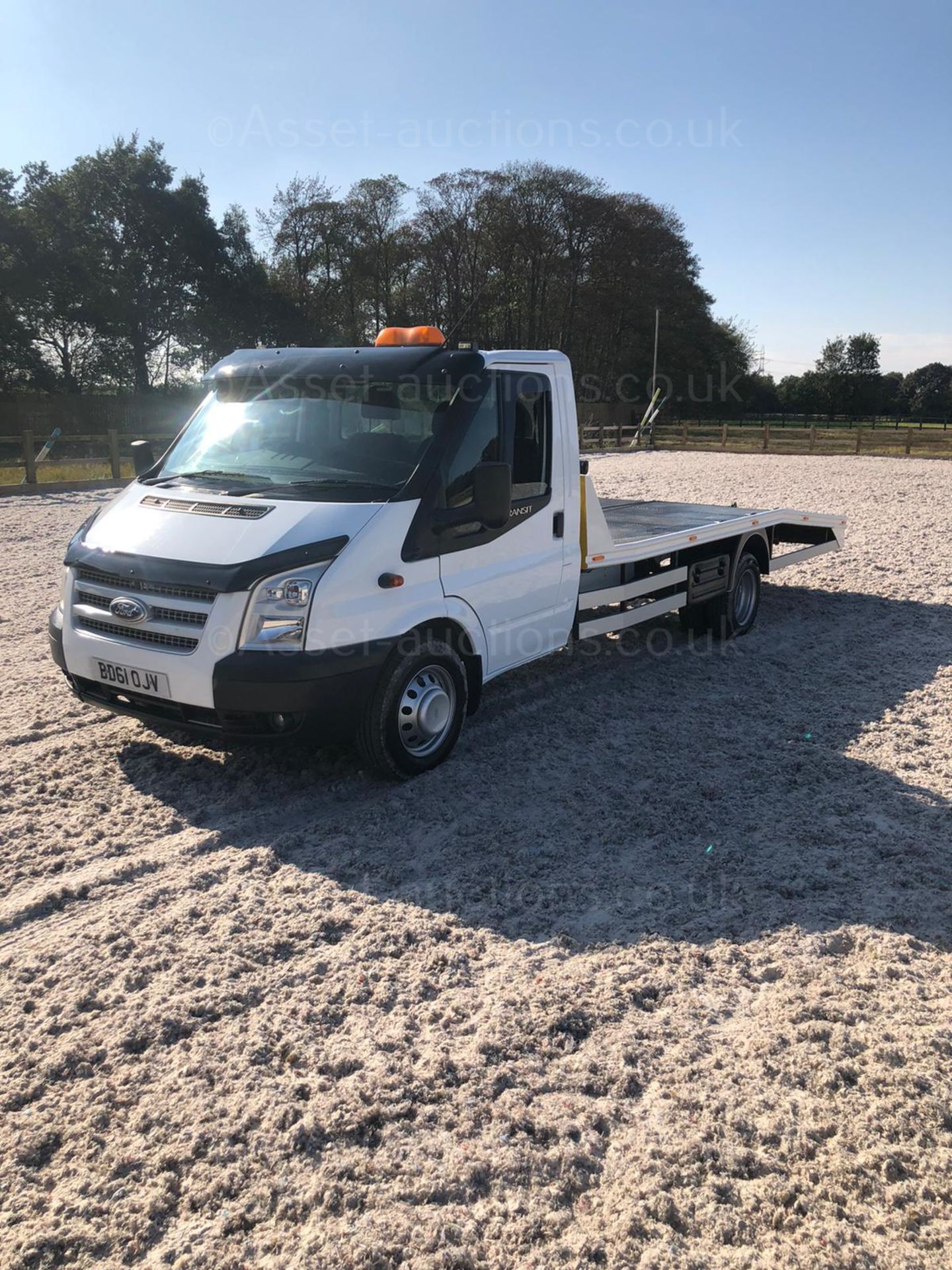 2011 FORD TRANSIT 140 T350L HD RWD WHITE RECOVERY TRUCK, 2402cc DIESEL ENGINE *NO VAT* - Image 3 of 8