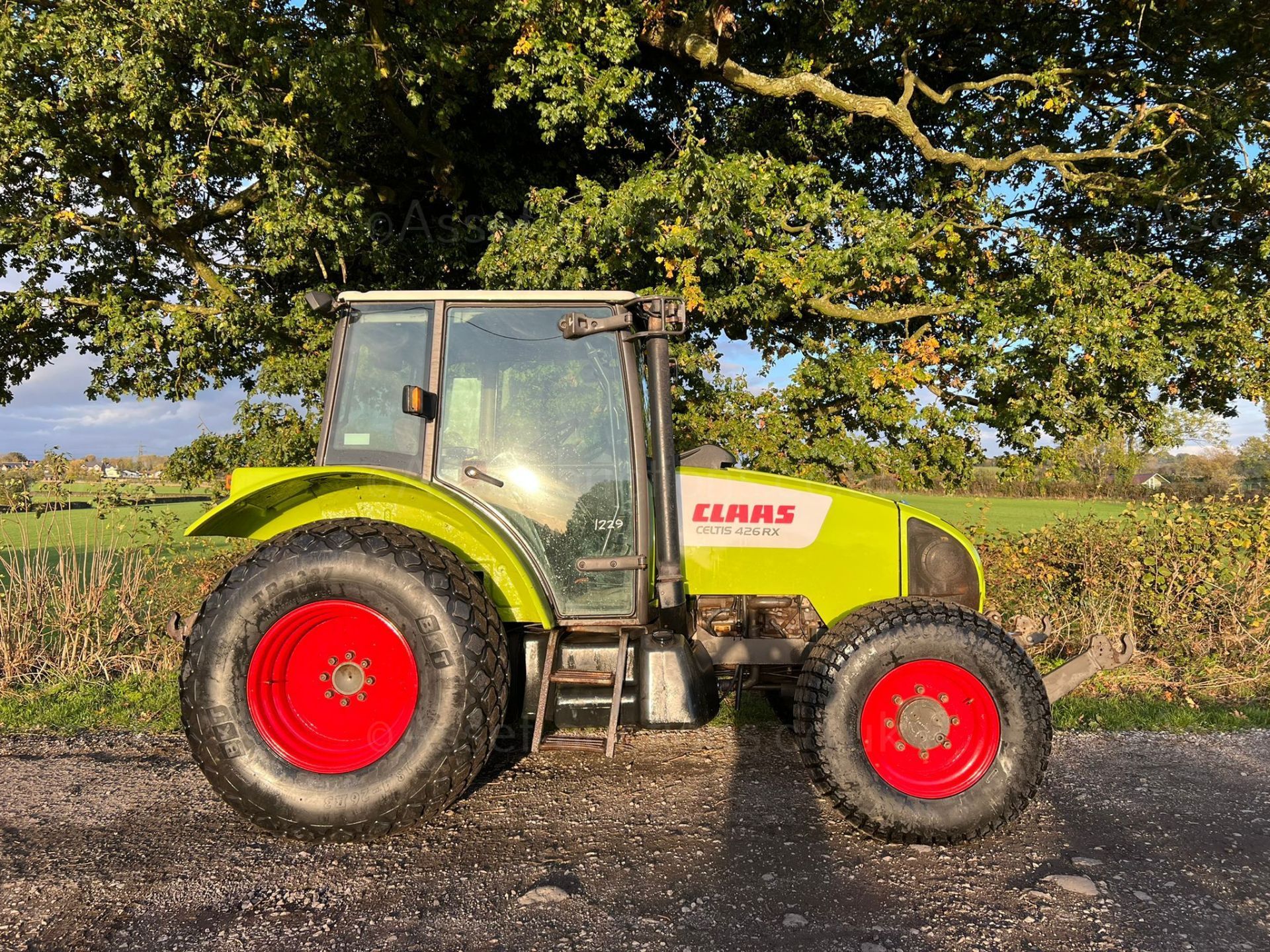 2006 CLAAS CLELTIS 426 RX 72hp 4WD TRACTOR, RUNS AND DRIVES, FULLY GLASS CAB, 7622 HOURS *PLUS VAT* - Image 7 of 13