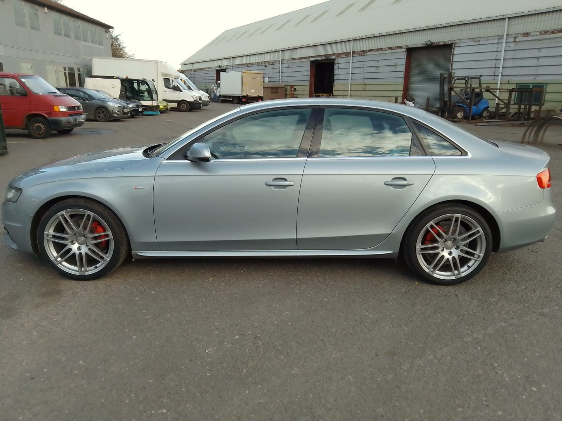 2010 AUDI A4 SLINE SP ED TDI CVT143 SILVER SALOON, 100K MILES WITH FSH, 3 KEYS PRESENT *NO VAT* - Image 4 of 16