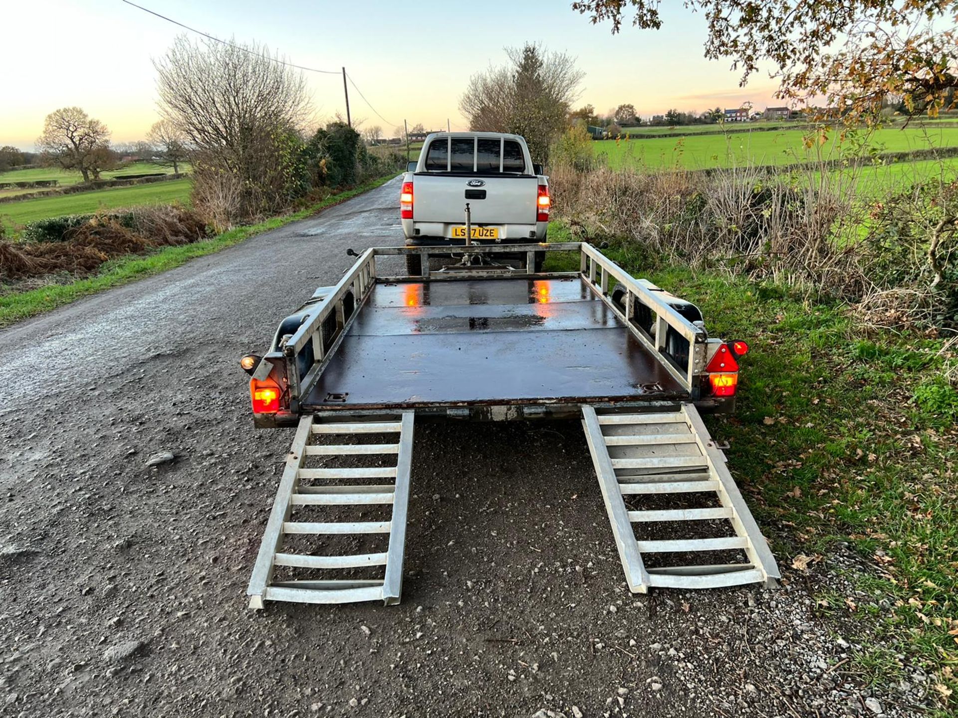 IFOR WILLIAMS 3.5 TON TWIN AXLE PLANT TRAILER, 10ft x 6ft BED, TOWS WELL, ALL LIGHTS WORK *PLUS VAT* - Image 6 of 11