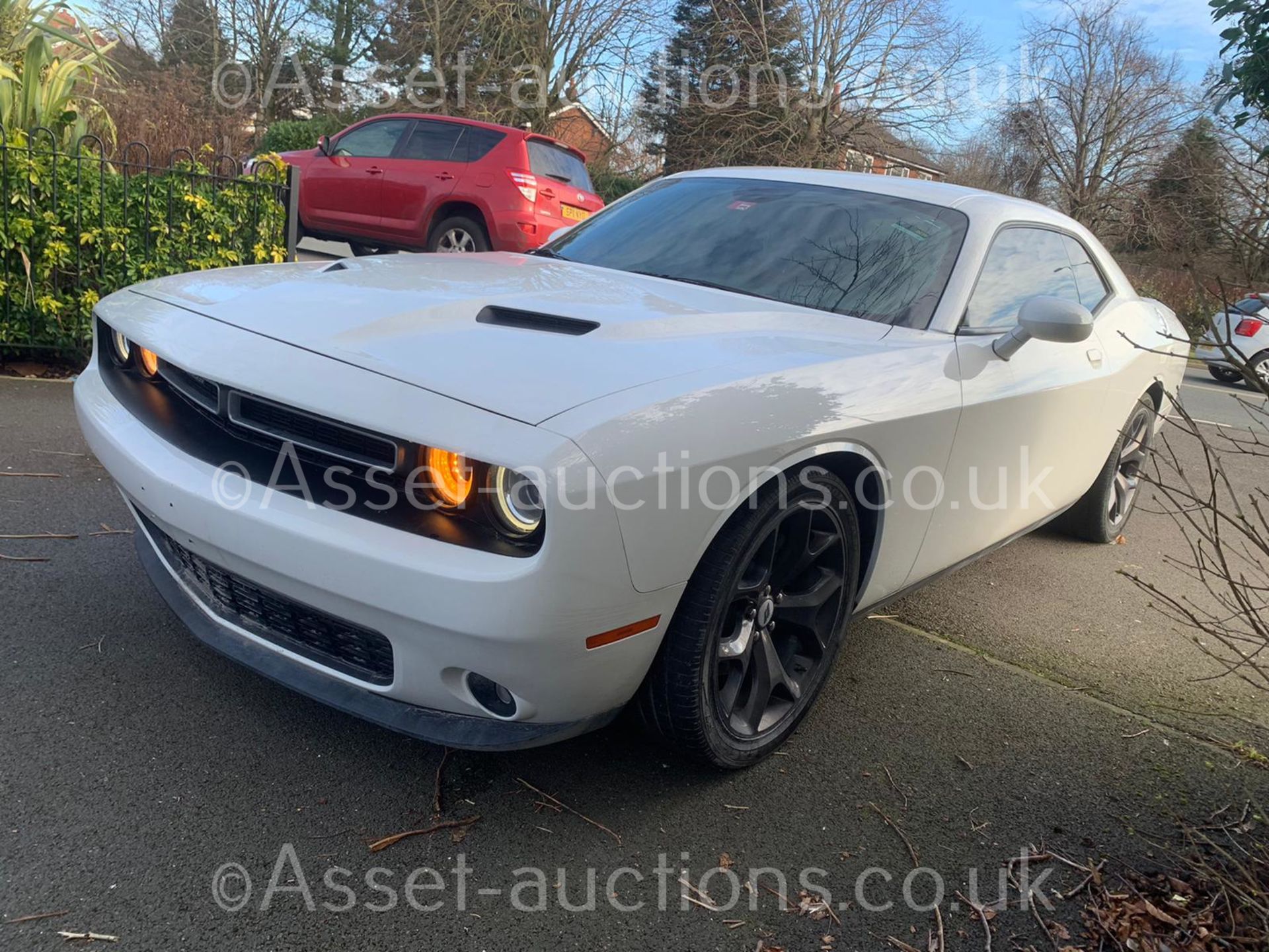 DODGE CHALLENGER 2019, 3.6 V6, 5826 MILEAGE *PLUS VAT* - Image 7 of 26