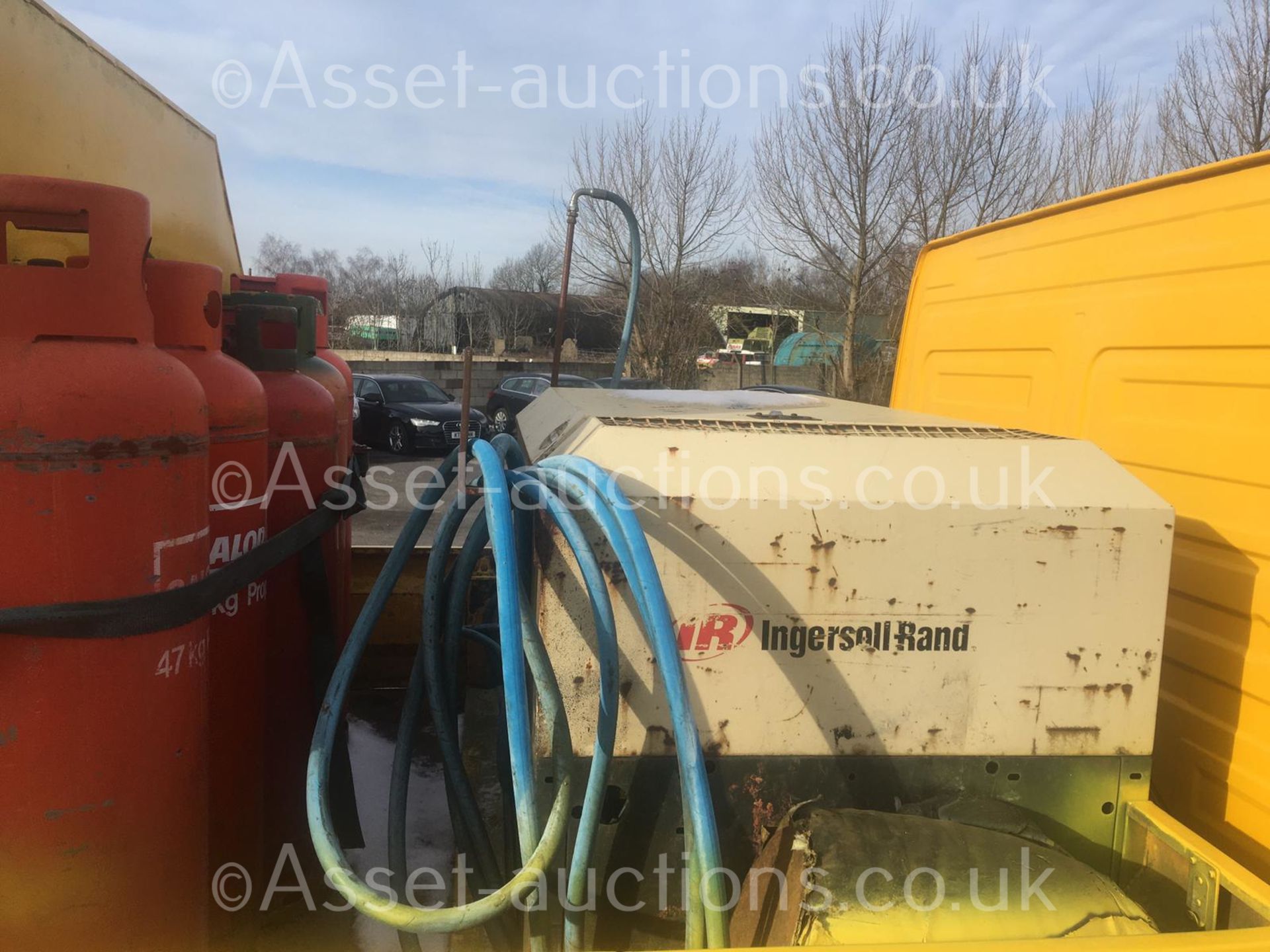 2004/54 REG MERCEDES ATEGO 1018 DAY YELLOW DROPSIDE LINE PAINTING LORRY 4.3L DIESEL ENGINE *NO VAT* - Image 45 of 128