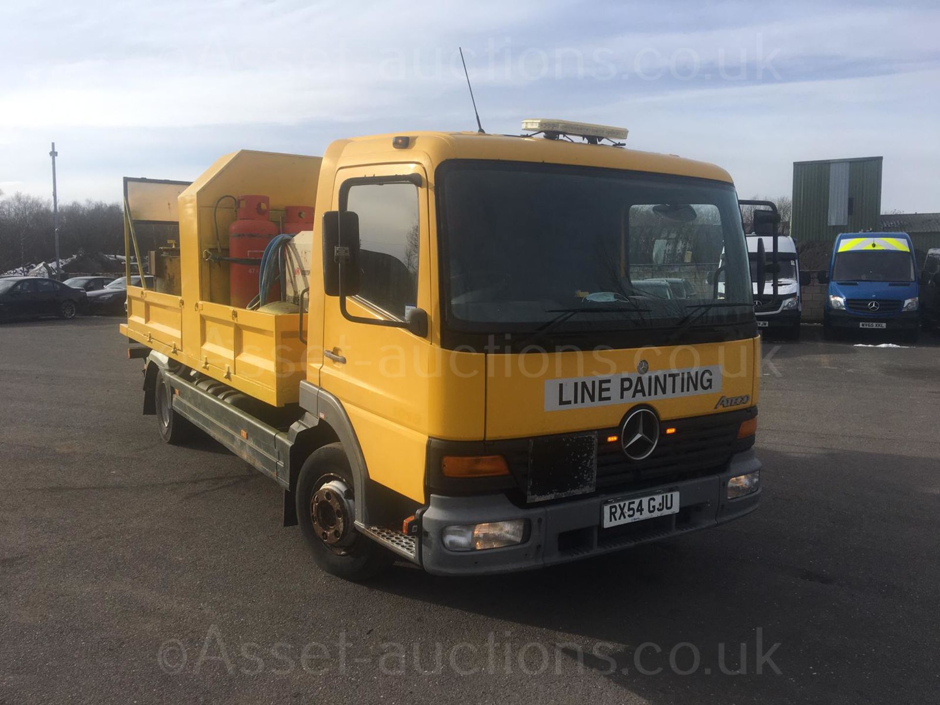 2004/54 REG MERCEDES ATEGO 1018 DAY YELLOW DROPSIDE LINE PAINTING LORRY 4.3L DIESEL ENGINE *NO VAT* - Image 2 of 128